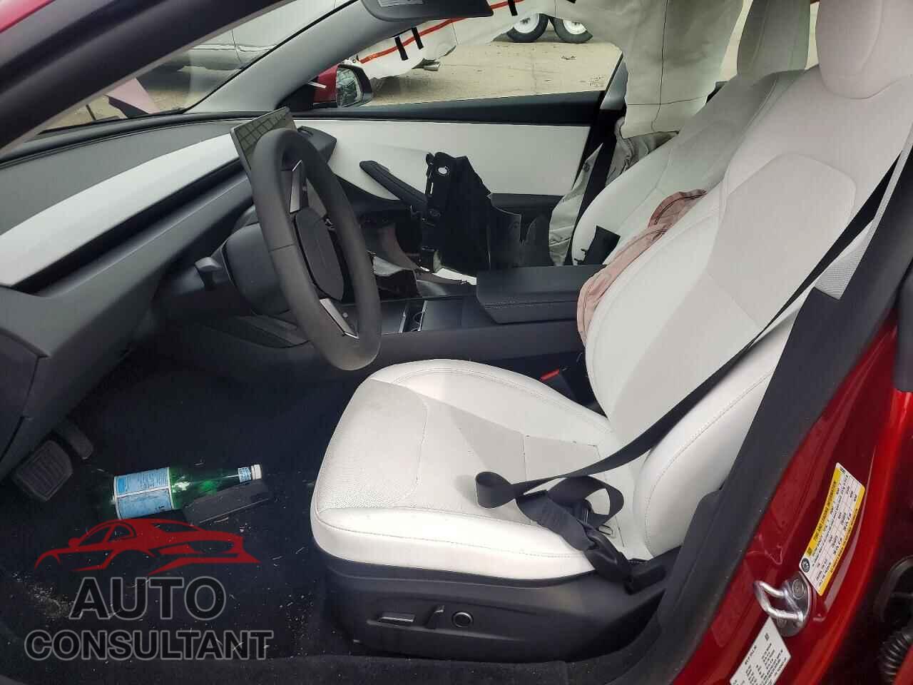 TESLA MODEL 3 2026 - 5YJ3E1EA0TF152307