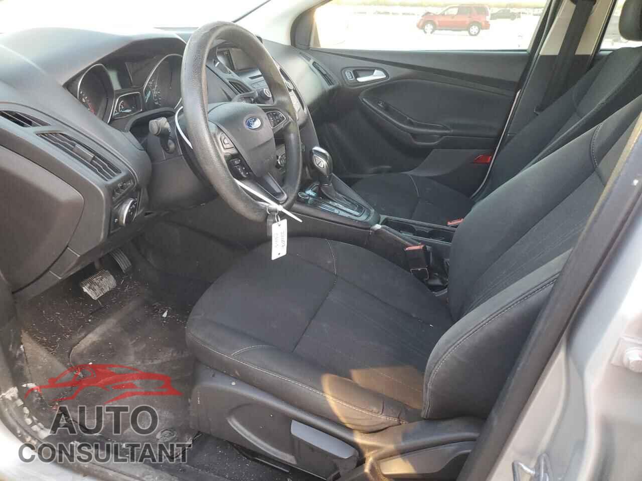 FORD FOCUS 2016 - 1FADP3F22GL337596