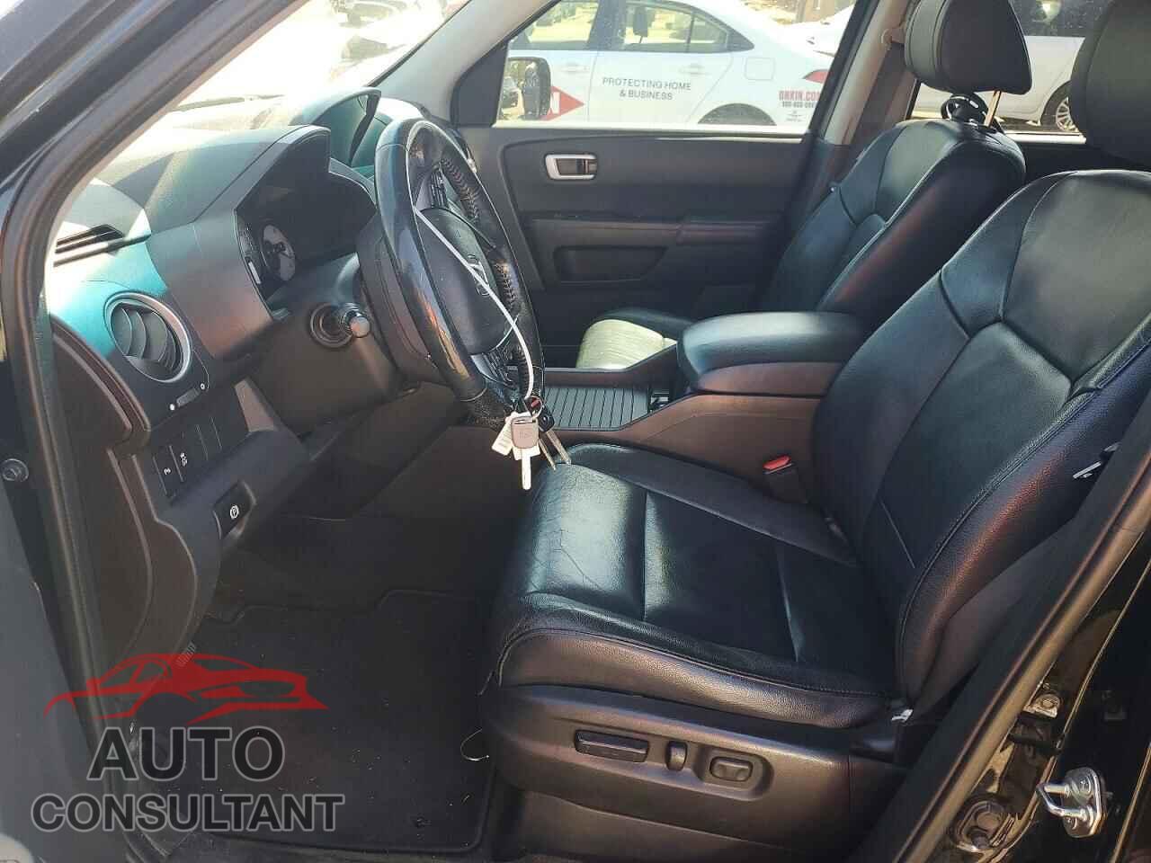 HONDA PILOT 2015 - 5FNYF3H98FB028807