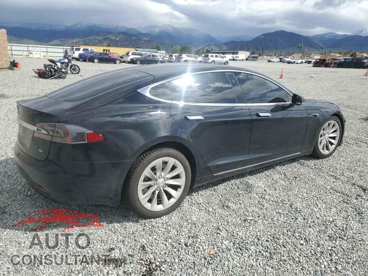 TESLA MODEL S 2017 - 5YJSA1E11HF208933