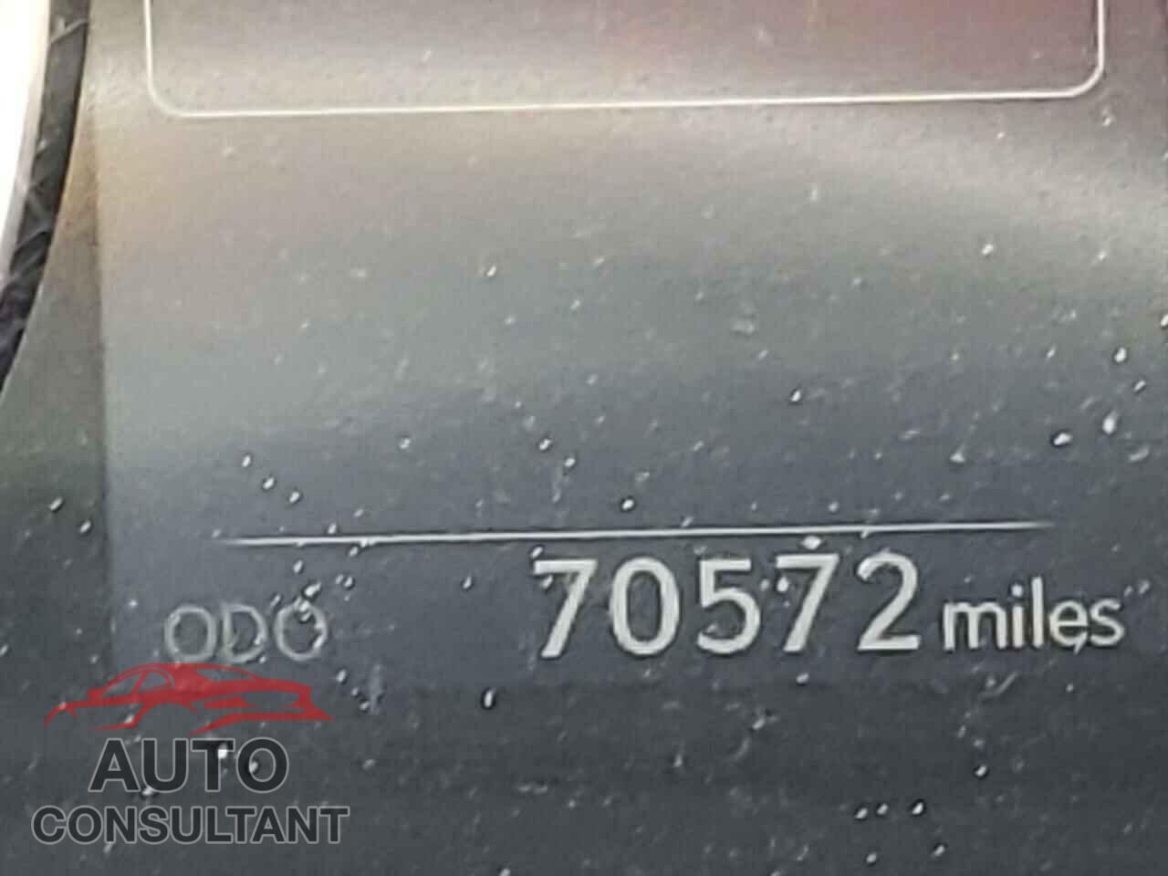 LEXUS IS 2018 - JTHBA1D23J5079657