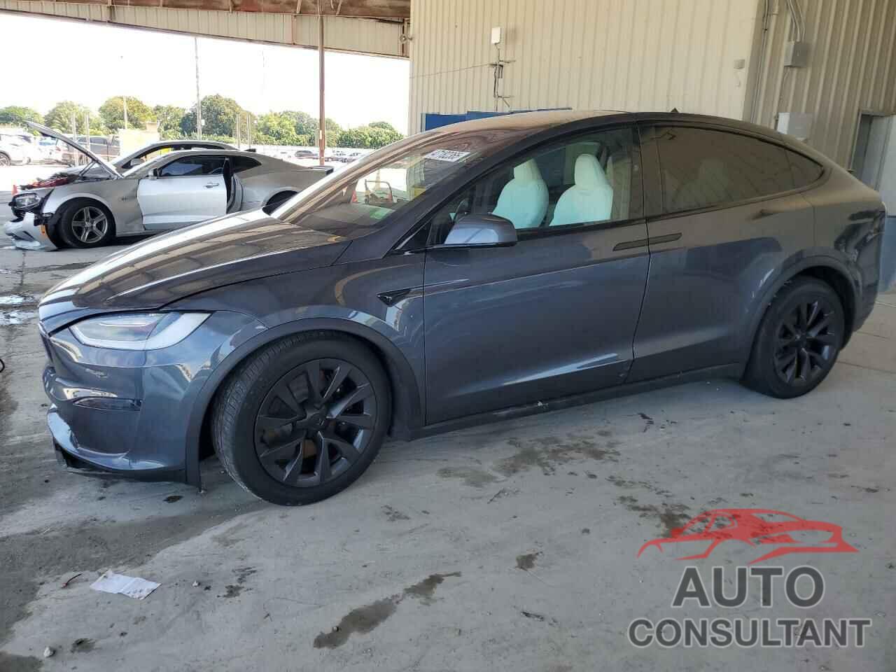TESLA MODEL X 2023 - 7SAXCDE58PF403708