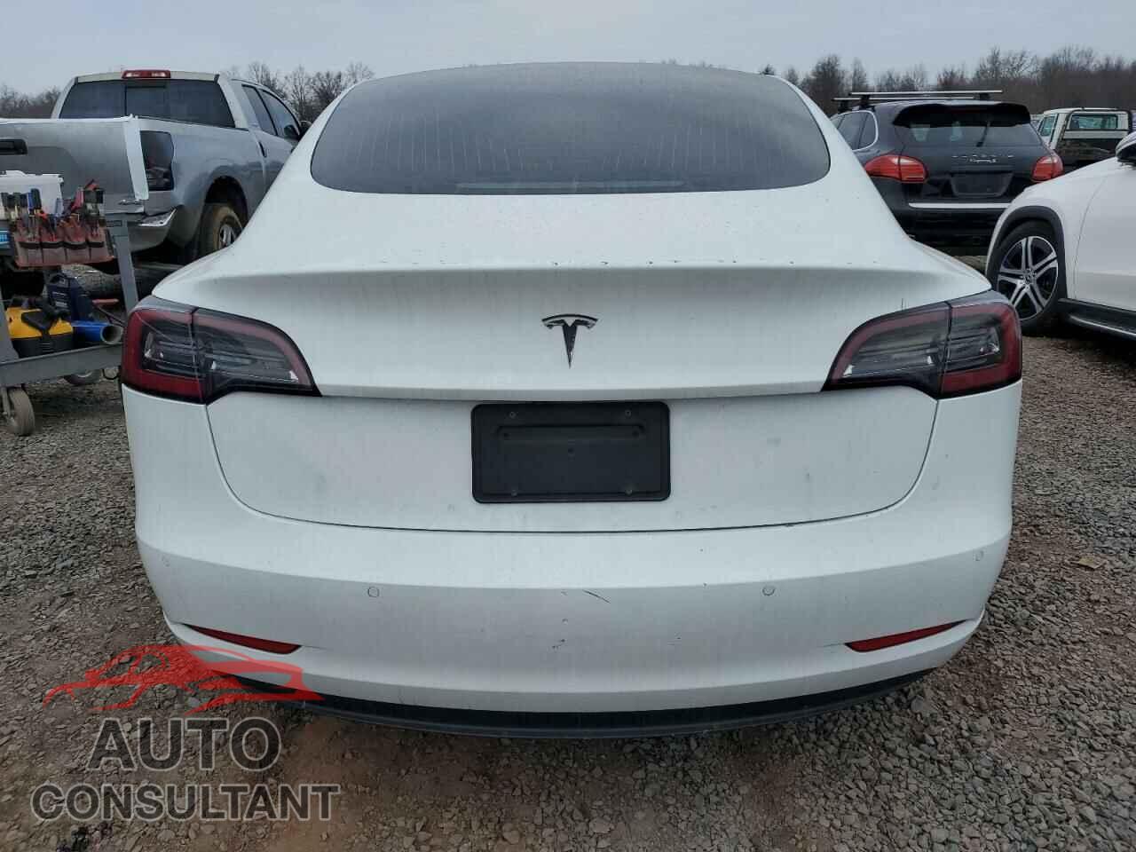 TESLA MODEL 3 2019 - 5YJ3E1EA9KF482607