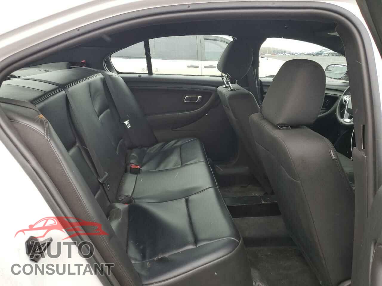 FORD TAURUS 2016 - 1FAHP2MKXGG121079