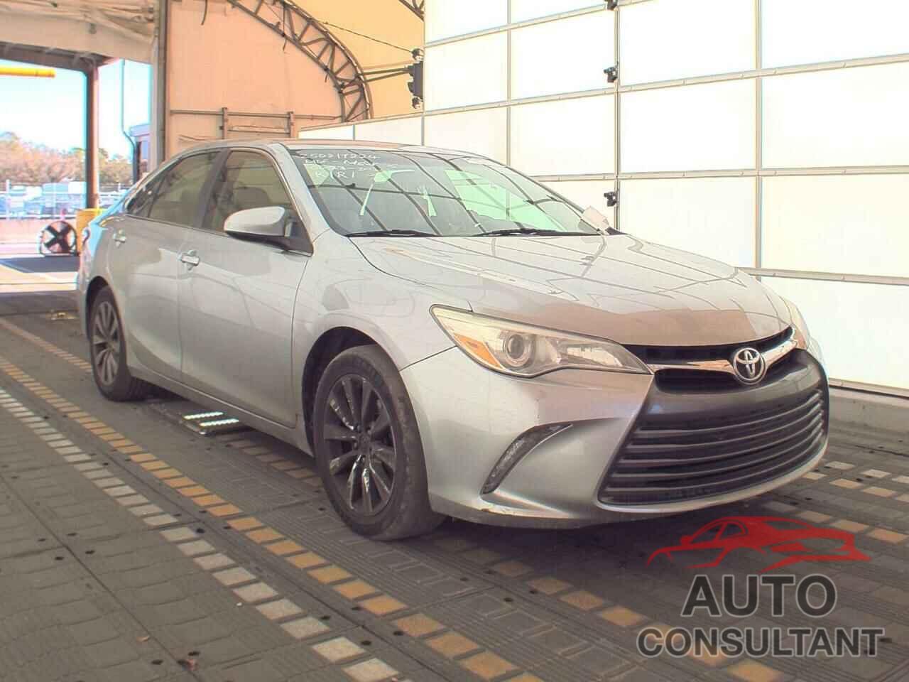 TOYOTA CAMRY 2015 - 4T1BF1FK0FU054756