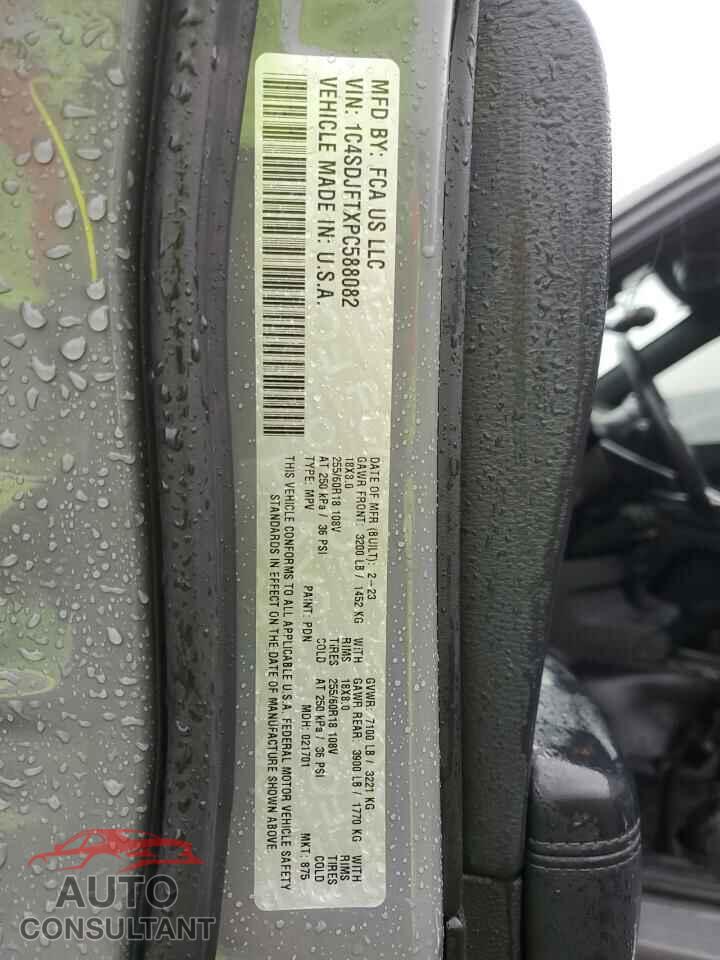 DODGE DURANGO 2023 - 1C4SDJFTXPC588082