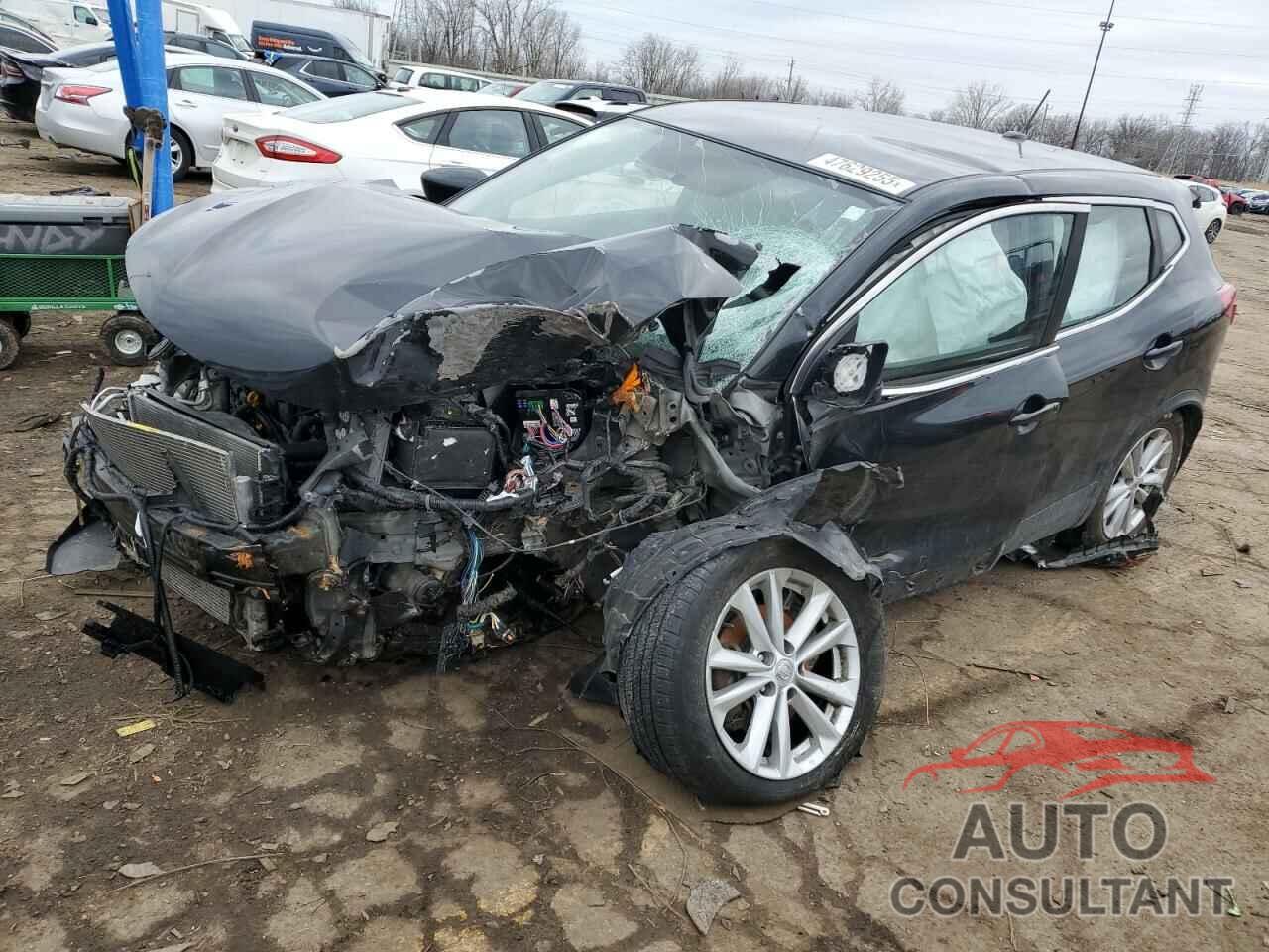 NISSAN ROGUE 2017 - JN1BJ1CR6HW140331