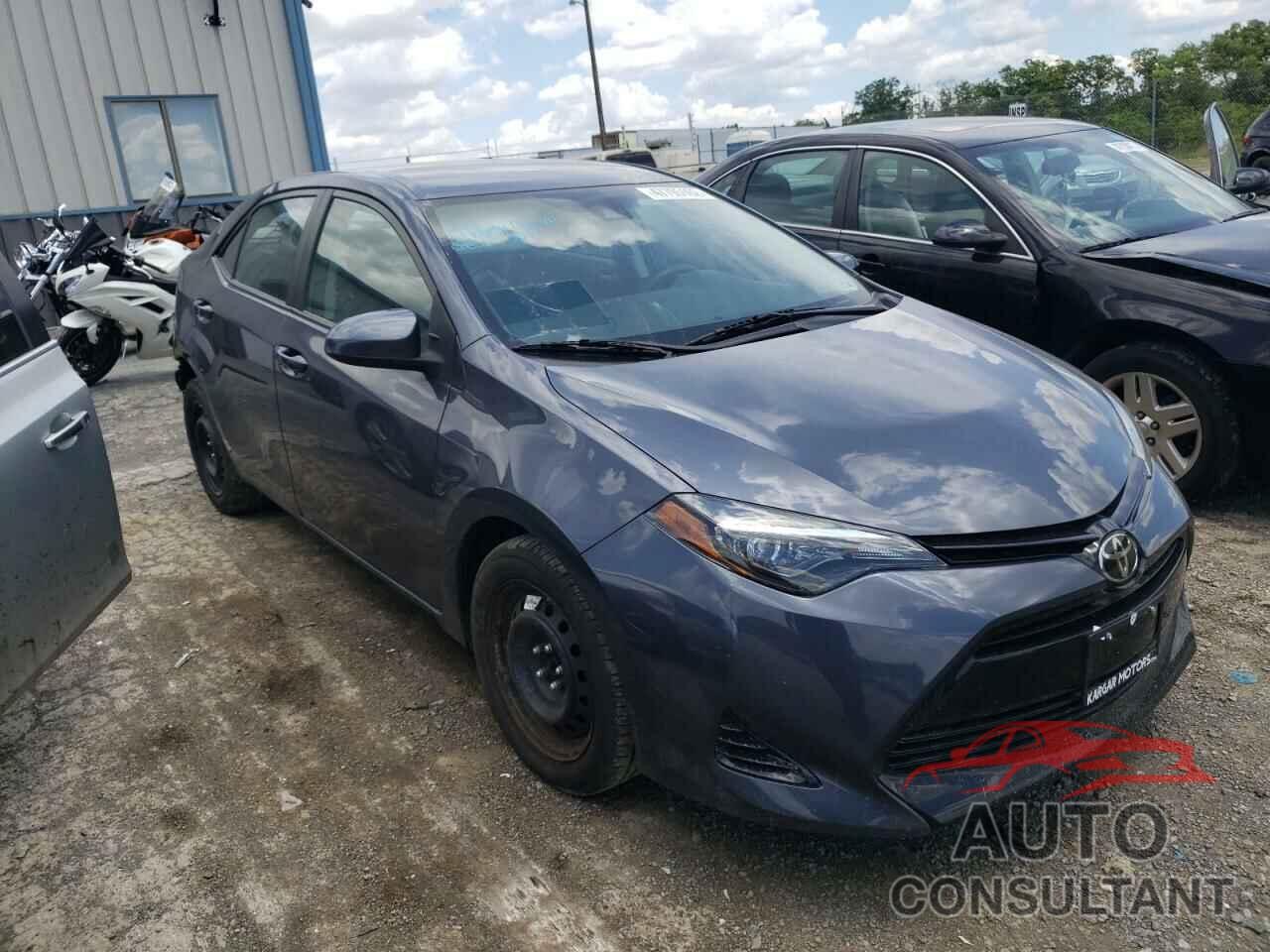 TOYOTA COROLLA 2018 - 5YFBURHE2JP837745