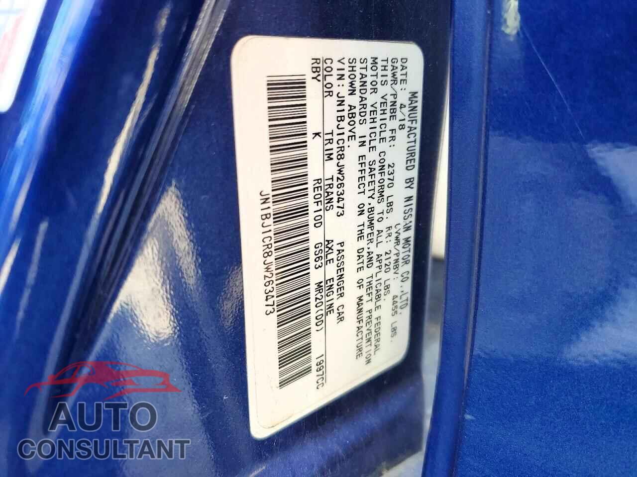NISSAN ROGUE 2018 - JN1BJ1CR8JW263473