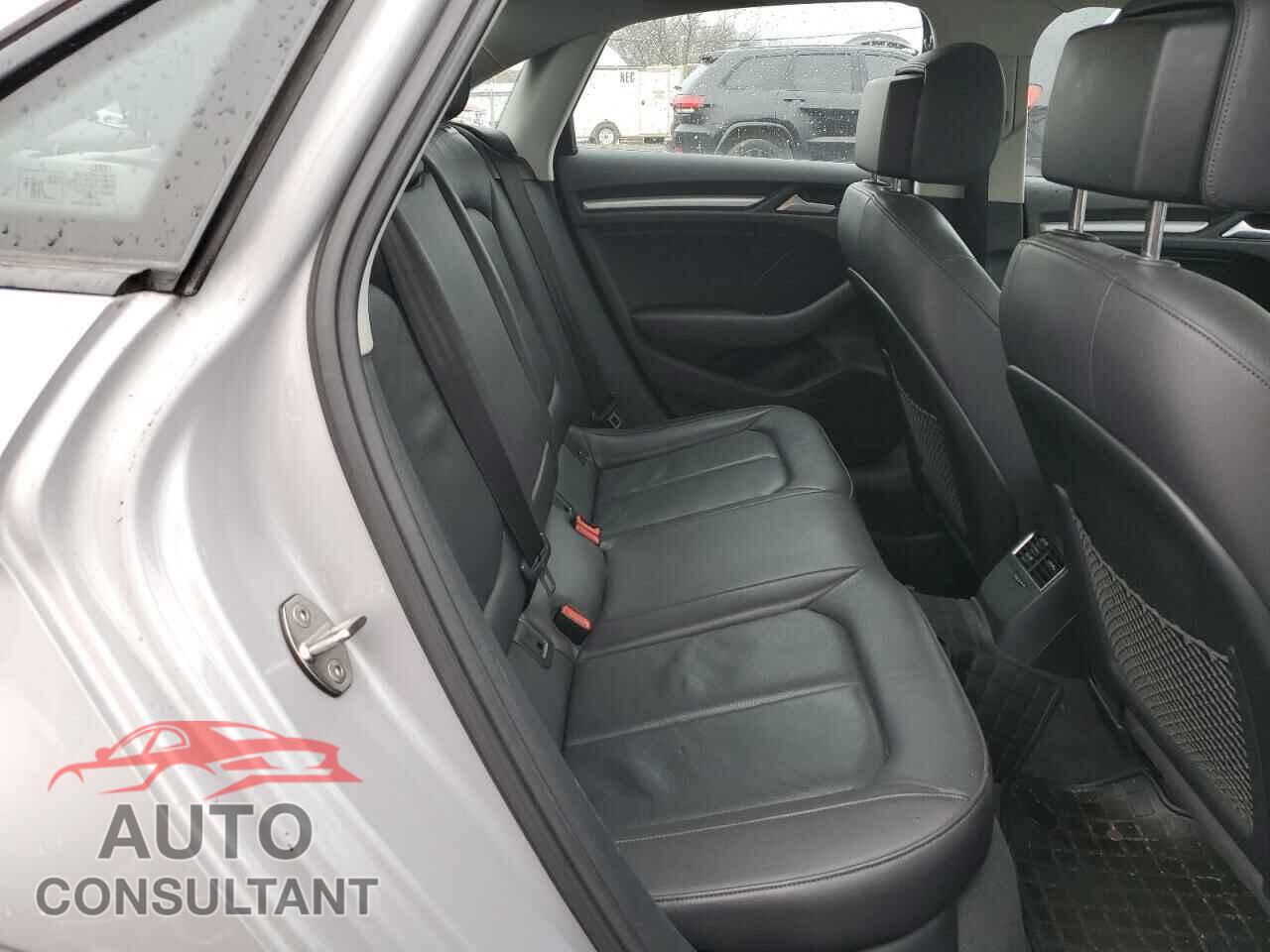 AUDI A3 2015 - WAUBFGFF0F1065765