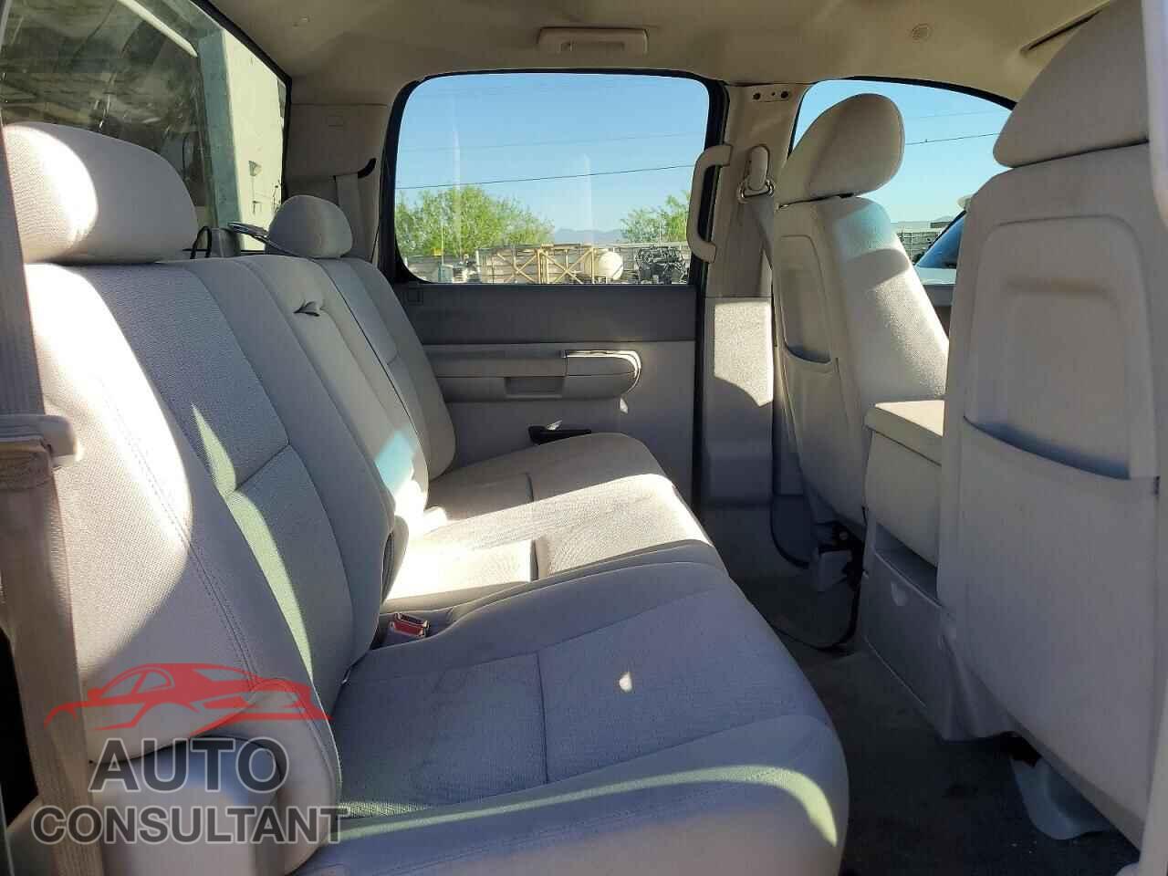 CHEVROLET SILVERADO 2013 - 3GCPCSE05DG340983