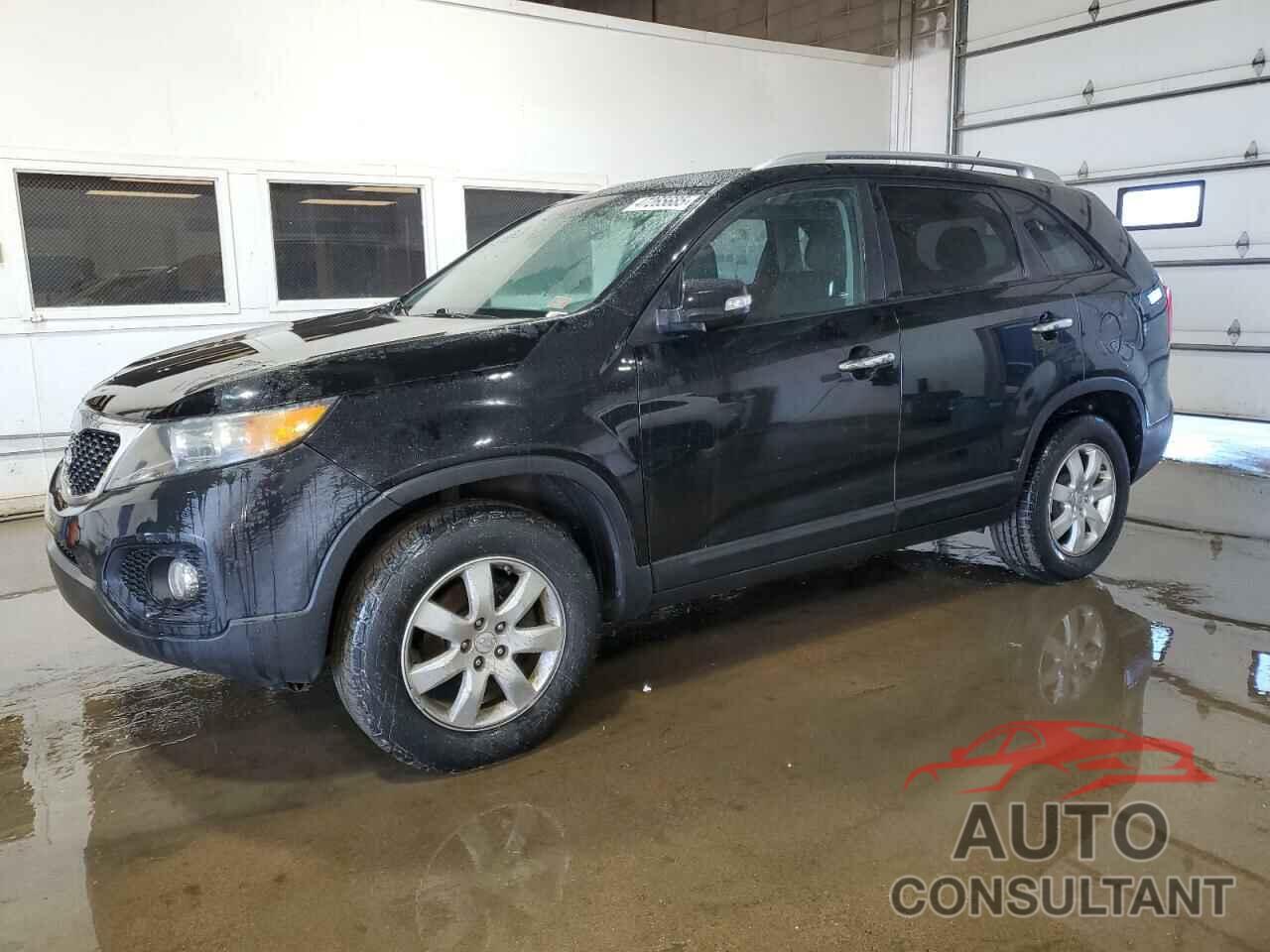 KIA SORENTO 2011 - 5XYKTCA10BG055652