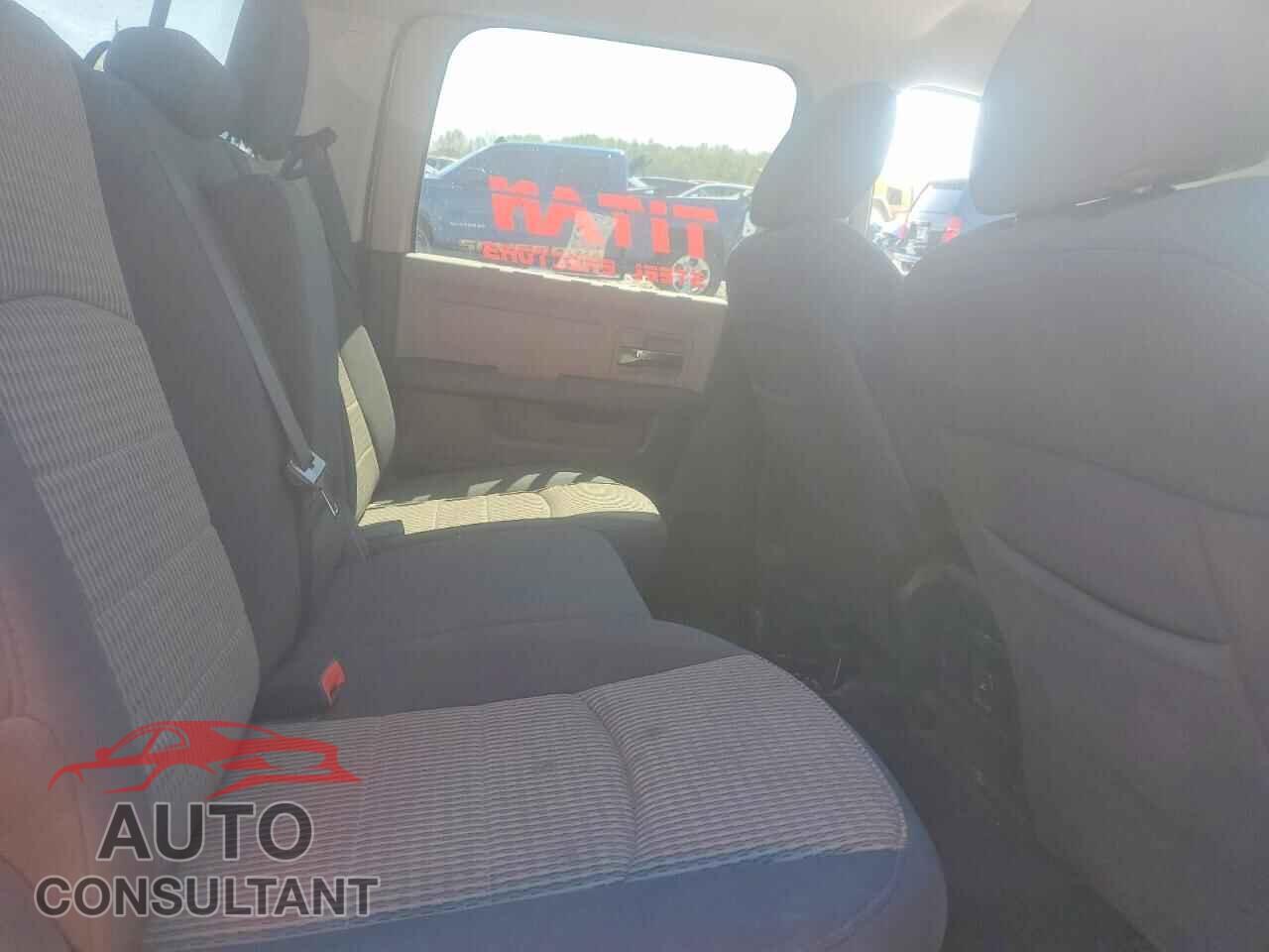 DODGE RAM 1500 2012 - 1C6RD7LT7CS308714