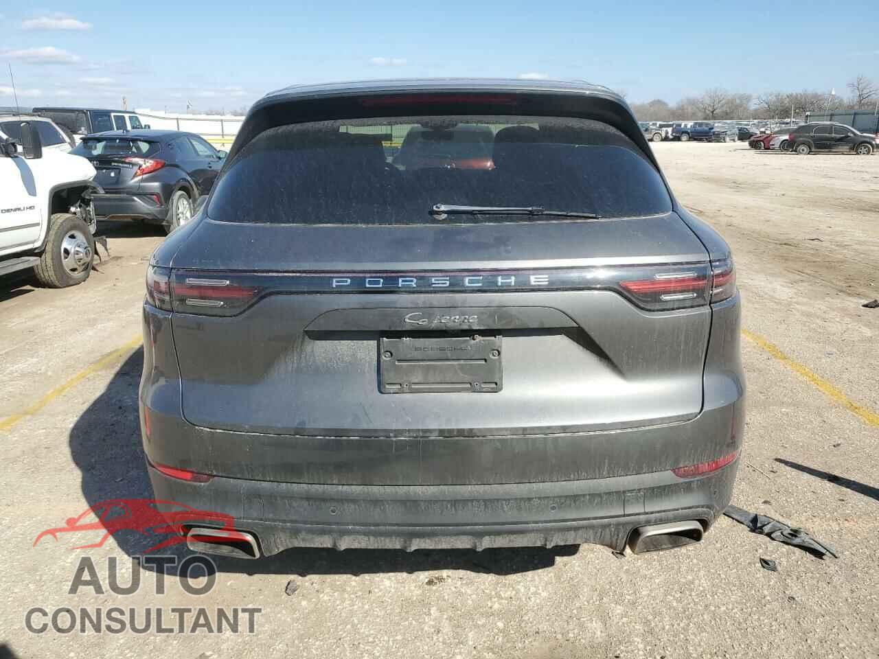 PORSCHE CAYENNE 2019 - WP1AA2AY2KDA18155