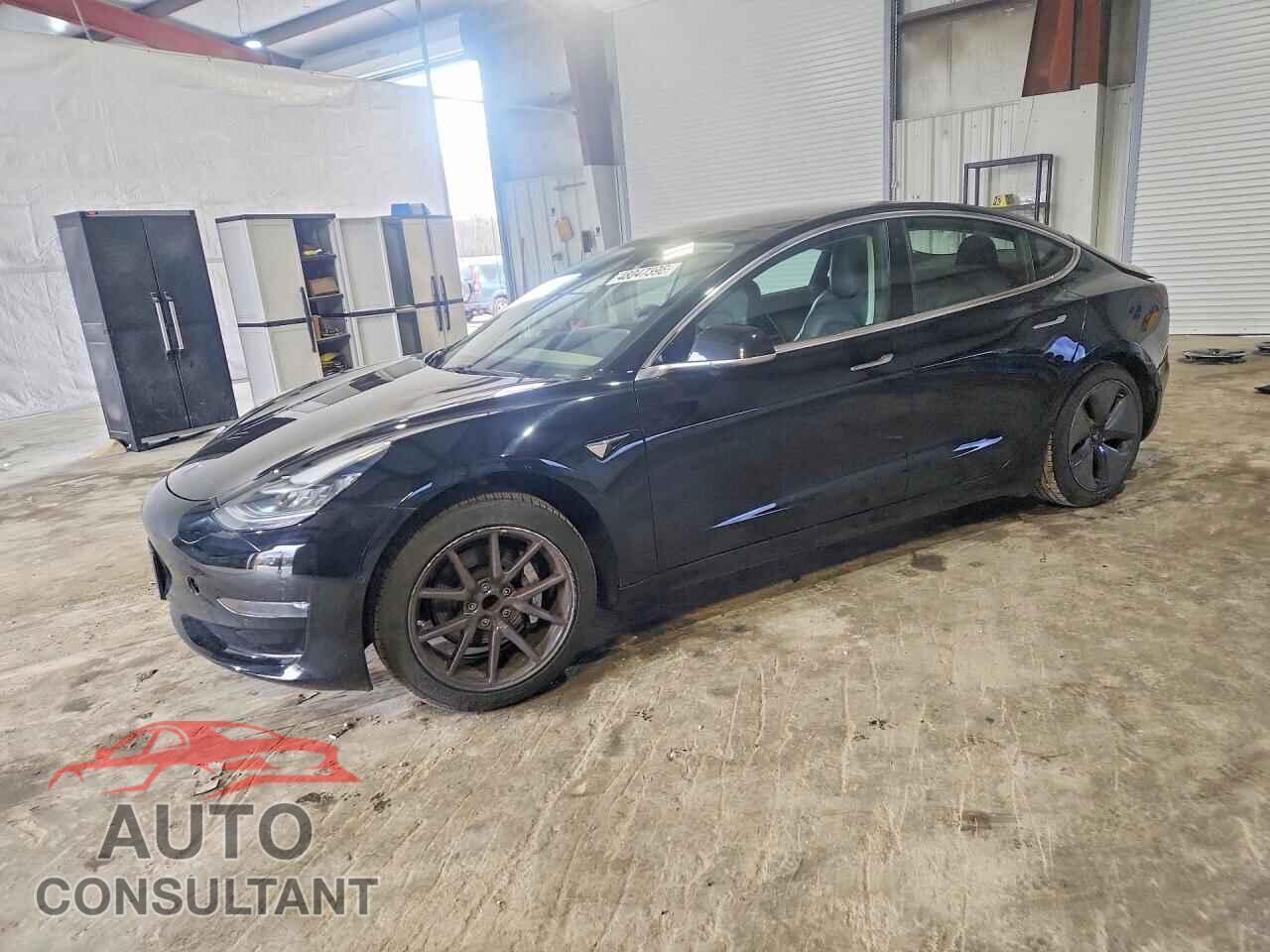 TESLA MODEL 3 2018 - 5YJ3E1EA2JF044302