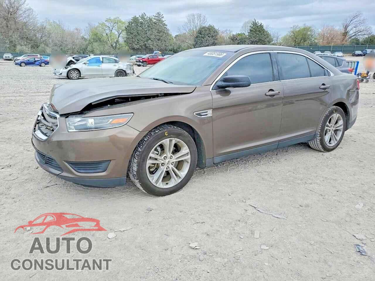 FORD TAURUS 2015 - 1FAHP2D83FG200581