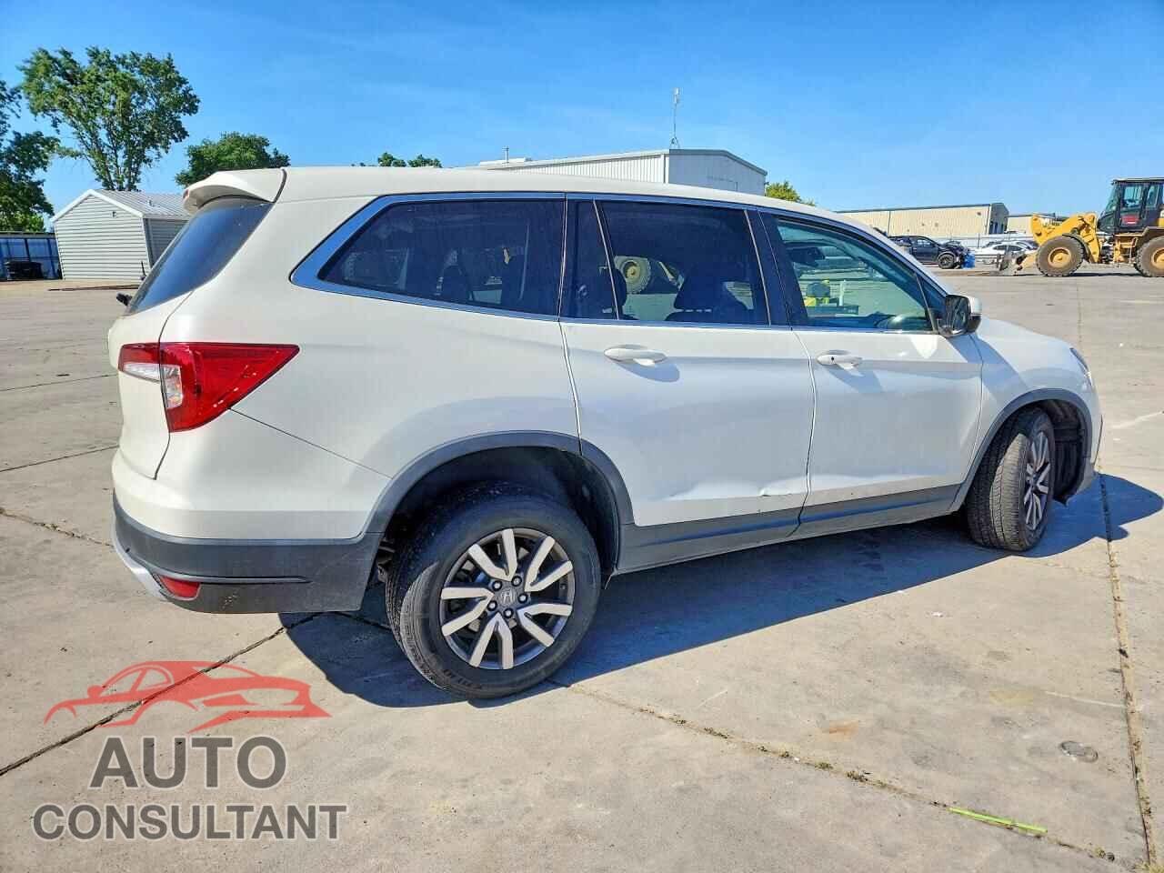 HONDA PILOT 2019 - 5FNYF5H39KB025559