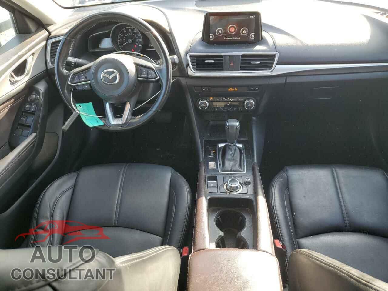 MAZDA 3 2017 - 3MZBN1L71HM112742