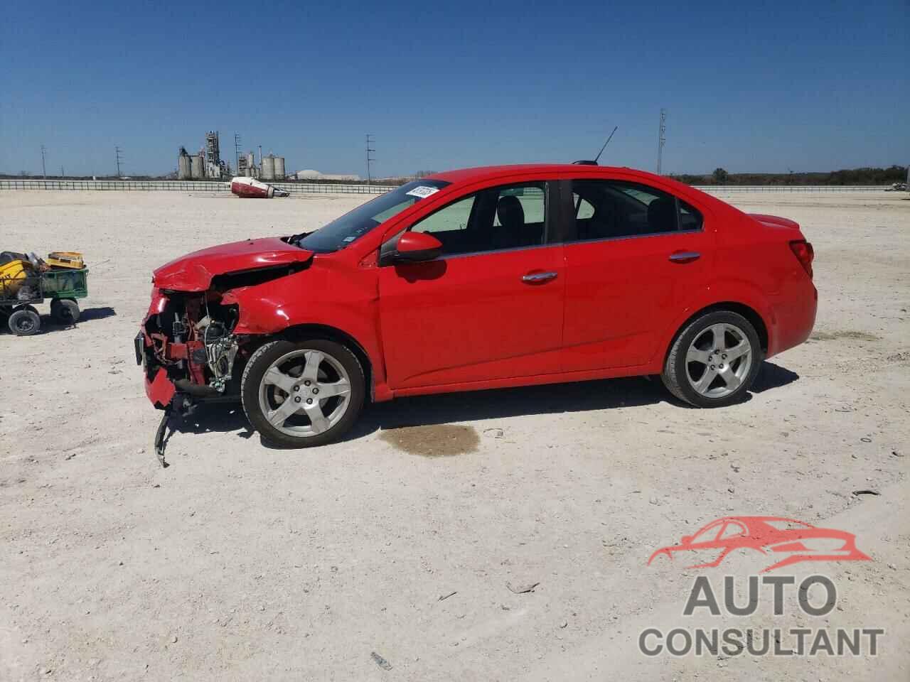 CHEVROLET SONIC 2015 - 1G1JE5SB4F4105958
