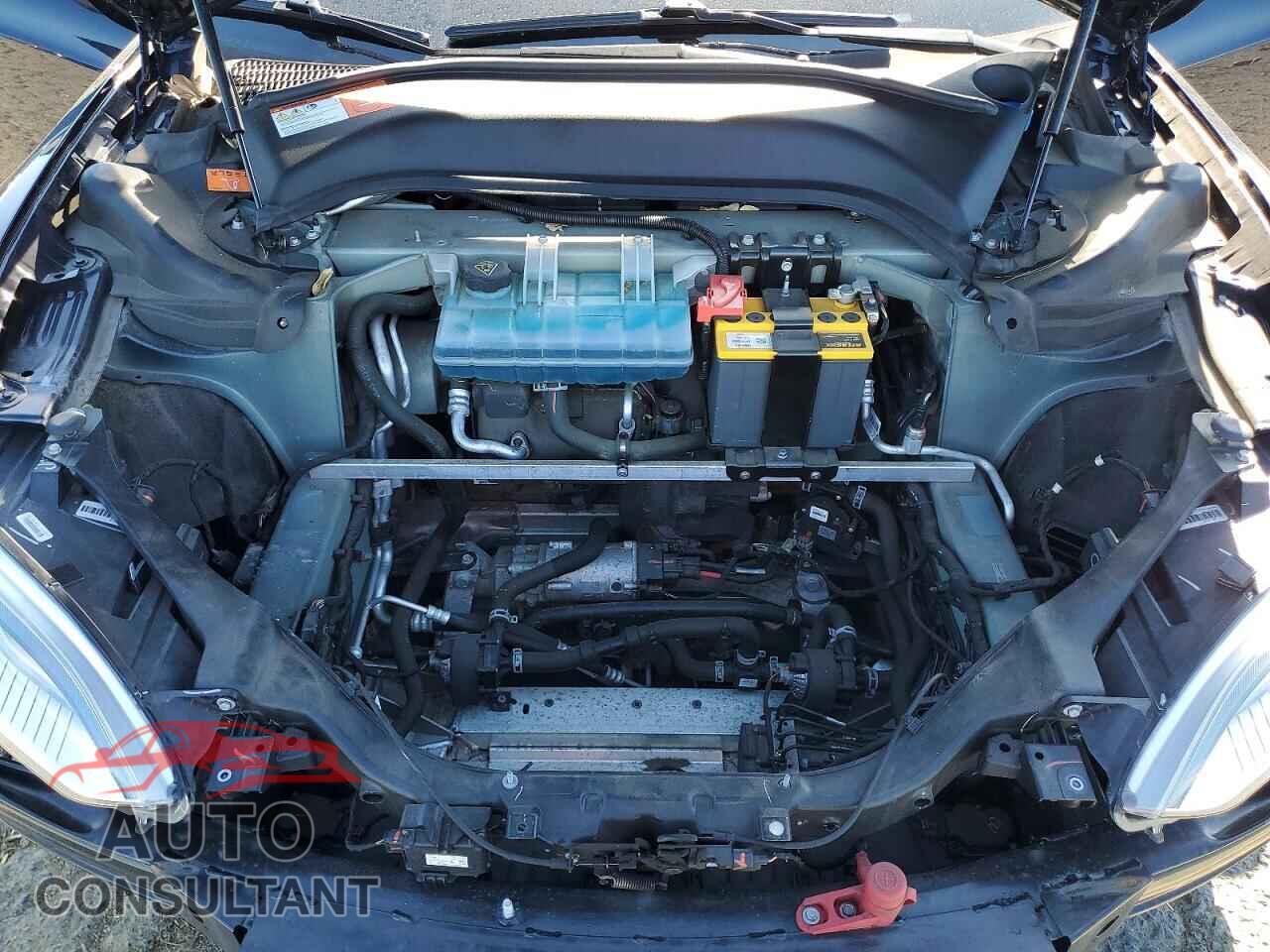 TESLA MODEL S 2015 - 5YJSA1H24FF092516
