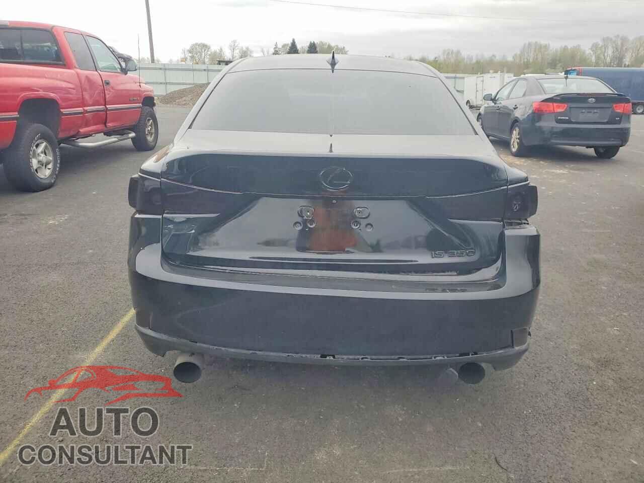 LEXUS IS 2015 - JTHBE1D27F5017626