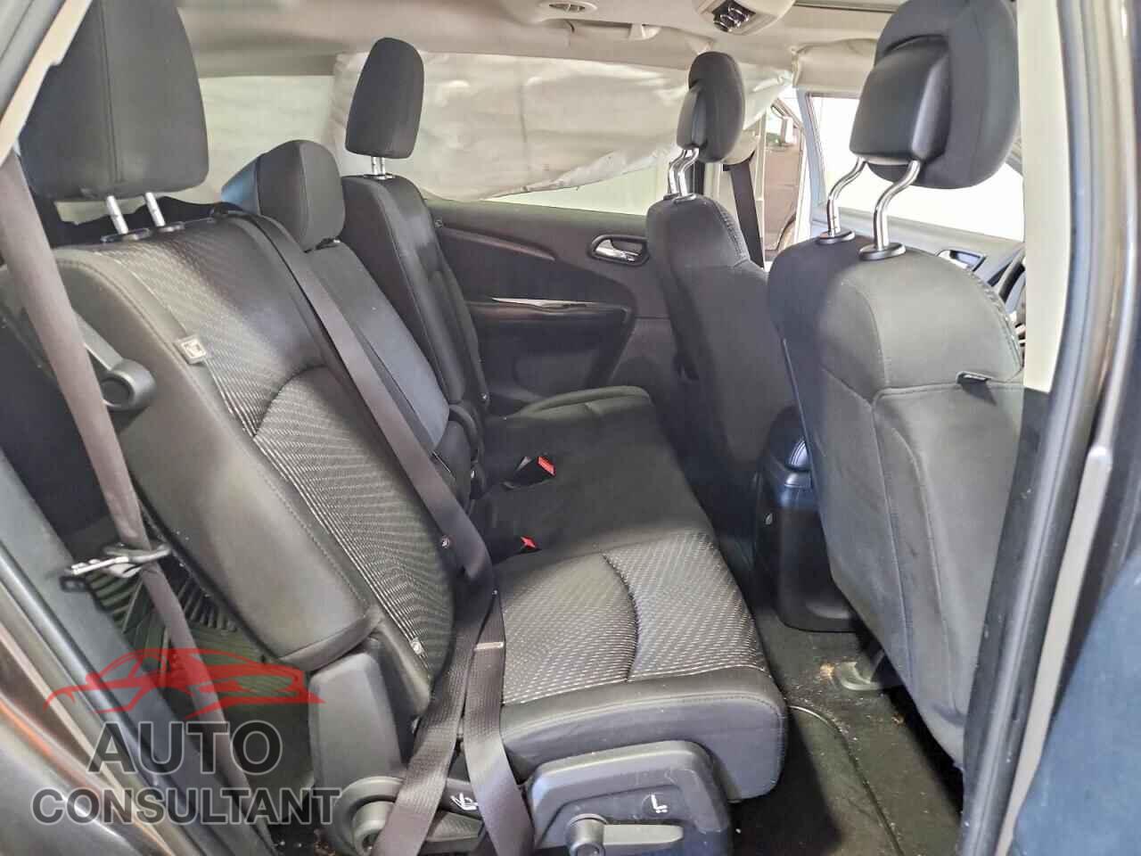 DODGE JOURNEY 2017 - 3C4PDCGG5HT550140