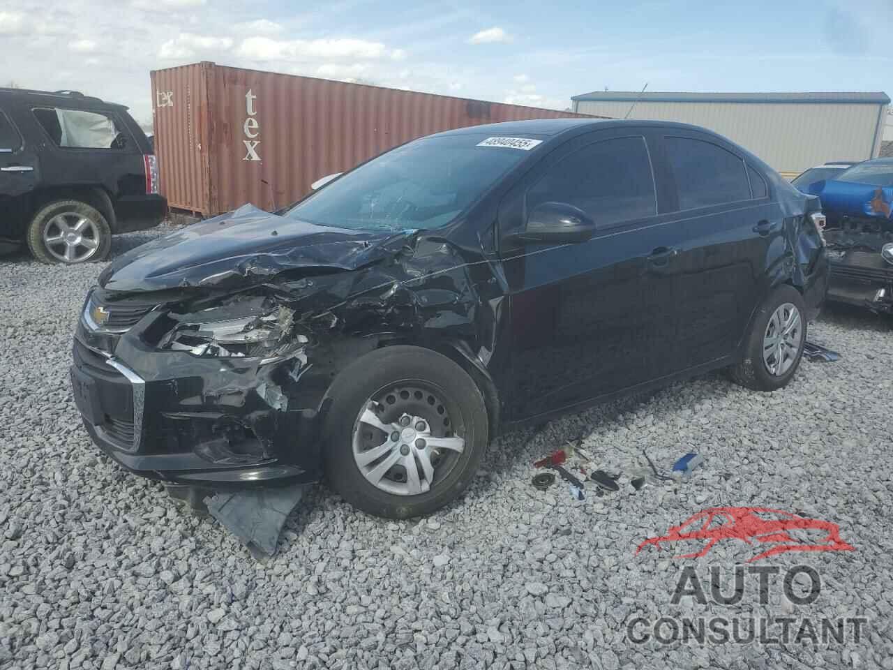 CHEVROLET SONIC 2017 - 1G1JB5SH7H4127372