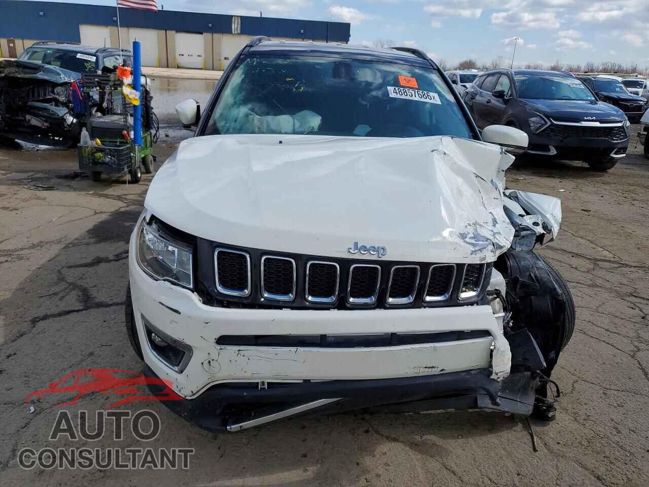 JEEP COMPASS 2019 - 3C4NJDCB3KT666556