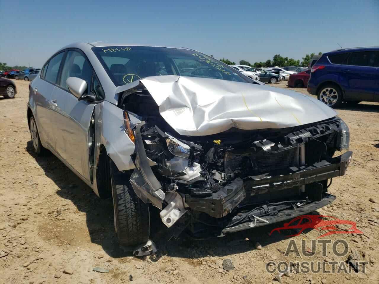 KIA FORTE 2017 - 3KPFK4A79HE161747