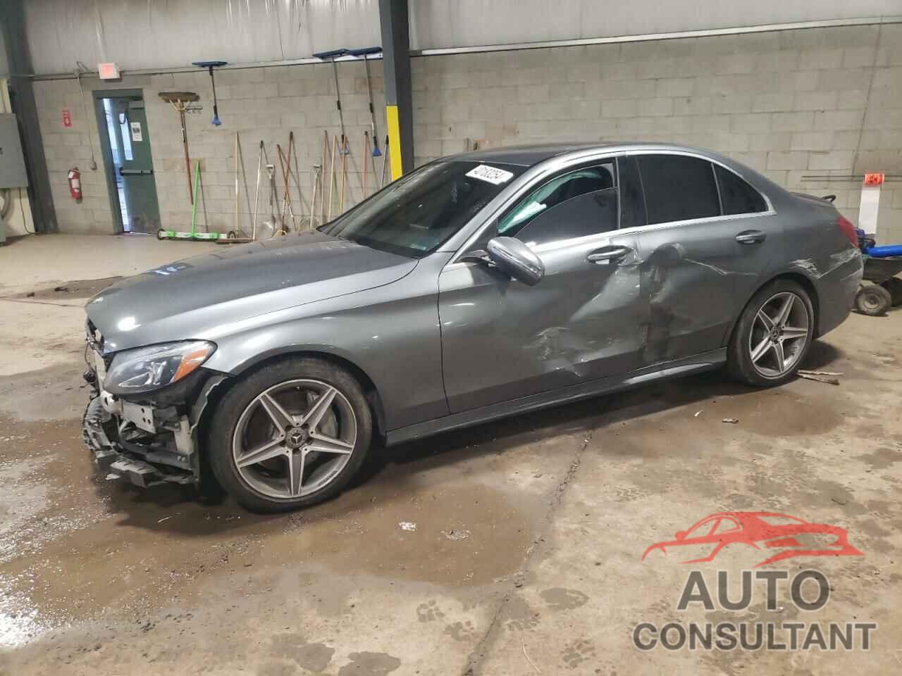 MERCEDES-BENZ C-CLASS 2018 - 55SWF4JB8JU244996