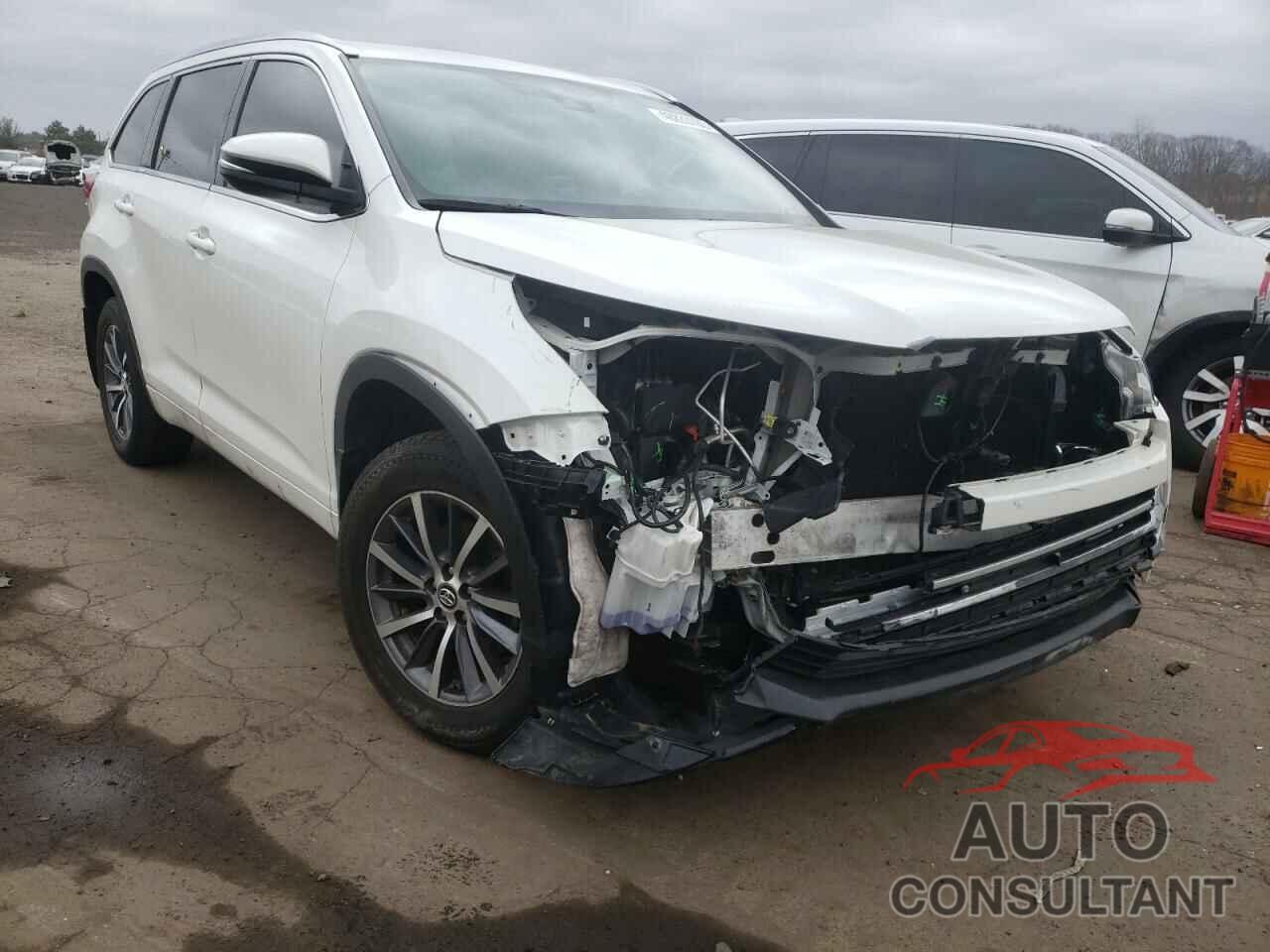 TOYOTA HIGHLANDER 2017 - 5TDJZRFHXHS438836