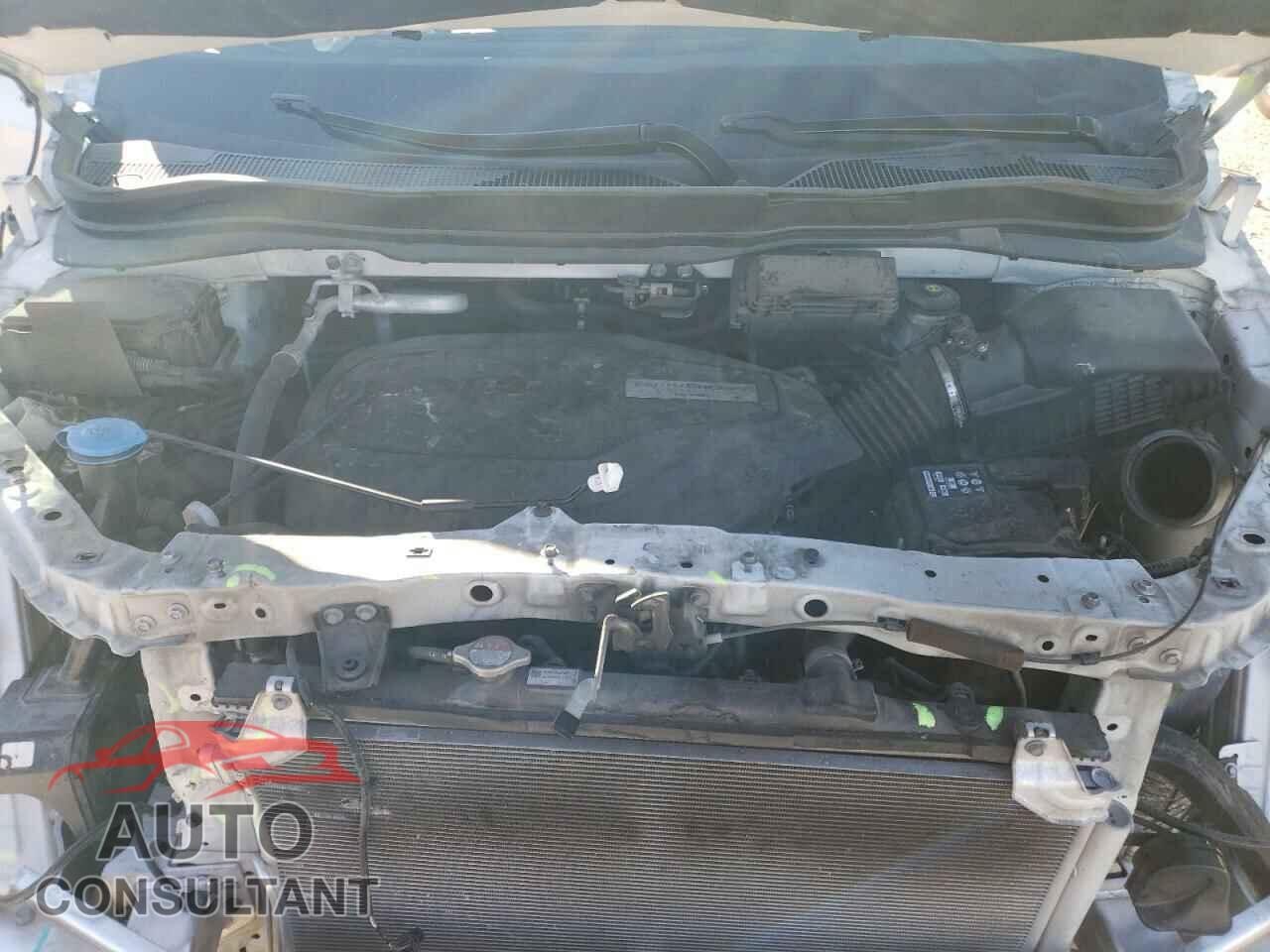 HONDA PILOT 2019 - 5FNYF5H35KB031374