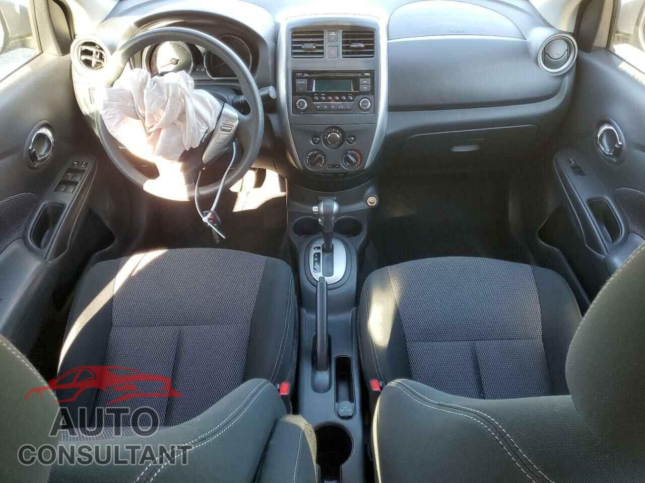 NISSAN VERSA 2017 - 3N1CN7AP3HL902954