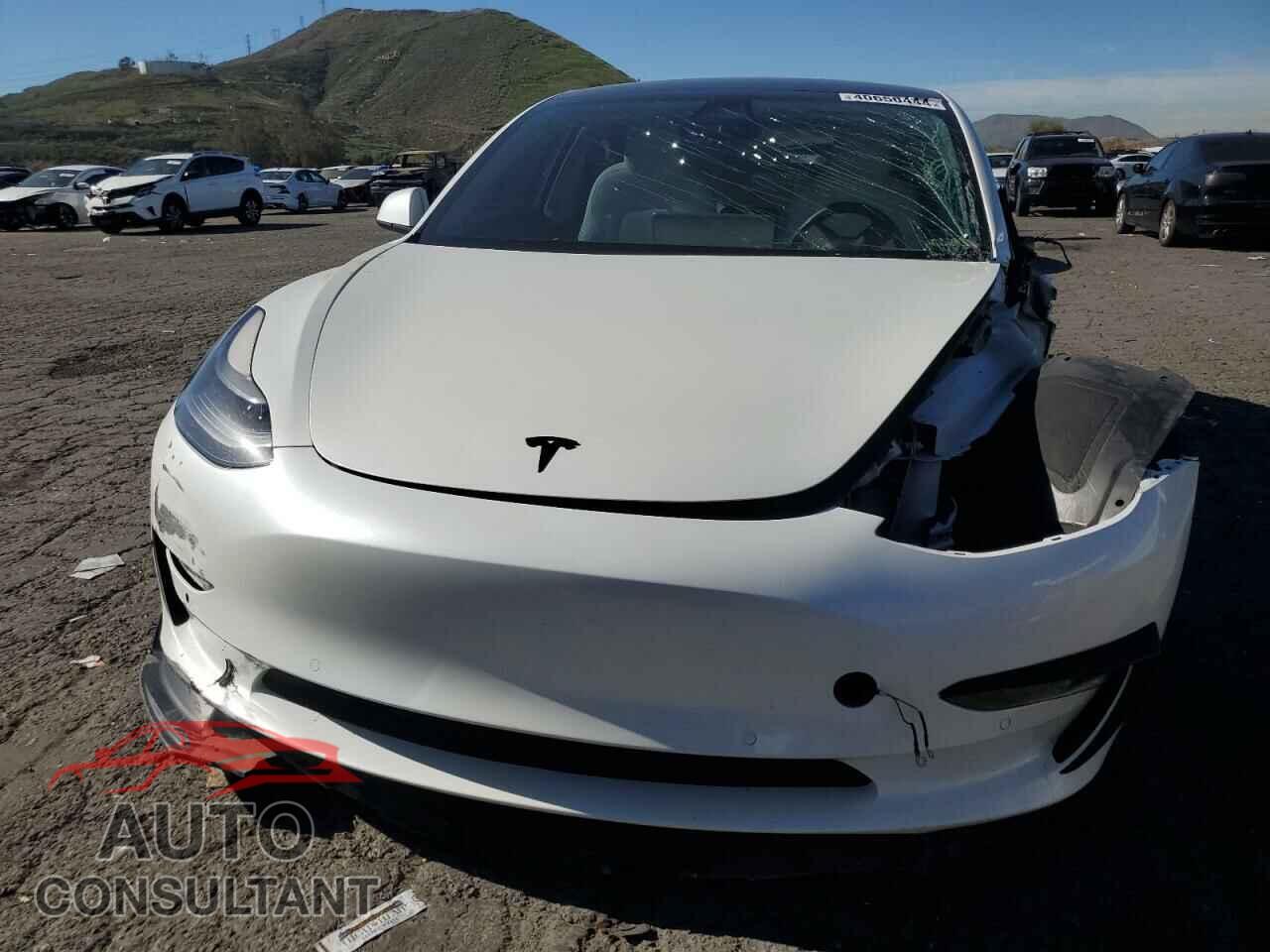 TESLA MODEL 3 2022 - 5YJ3E1EB7NF153403