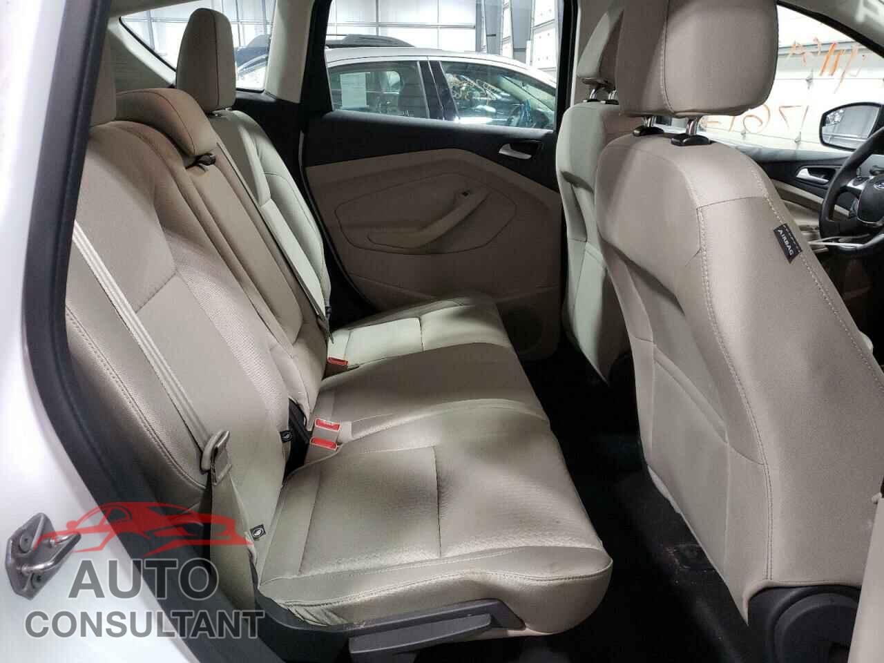 FORD CMAX 2017 - 1FADP5AU6HL118047