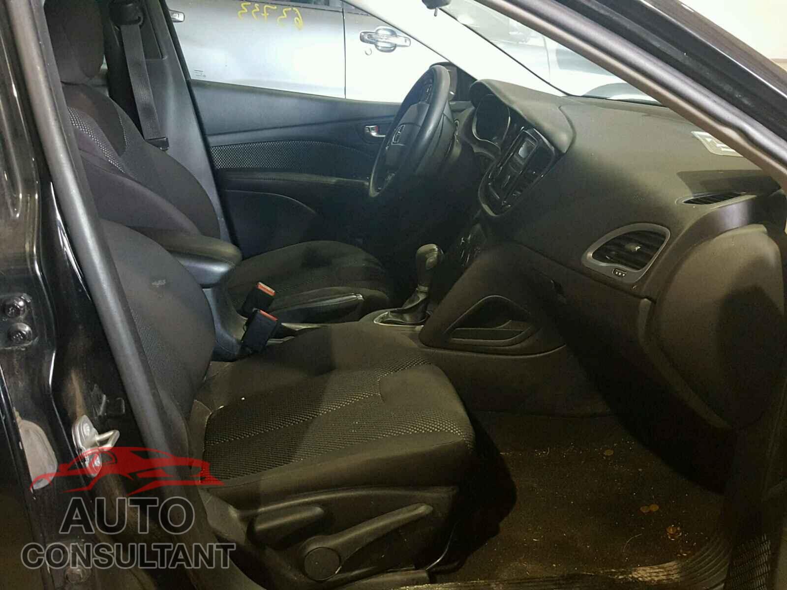 DODGE DART 2016 - 1C3CDFAA1GD564355