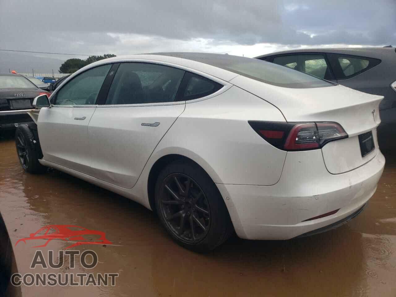 TESLA MODEL 3 2020 - 5YJ3E1EA2LF612695