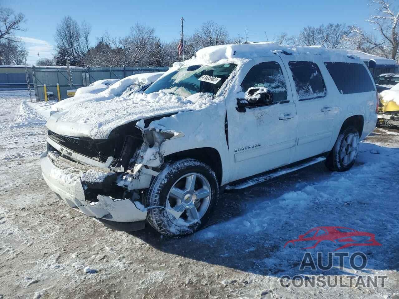 CHEVROLET SUBURBAN 2011 - 1GNSCHE08BR164898