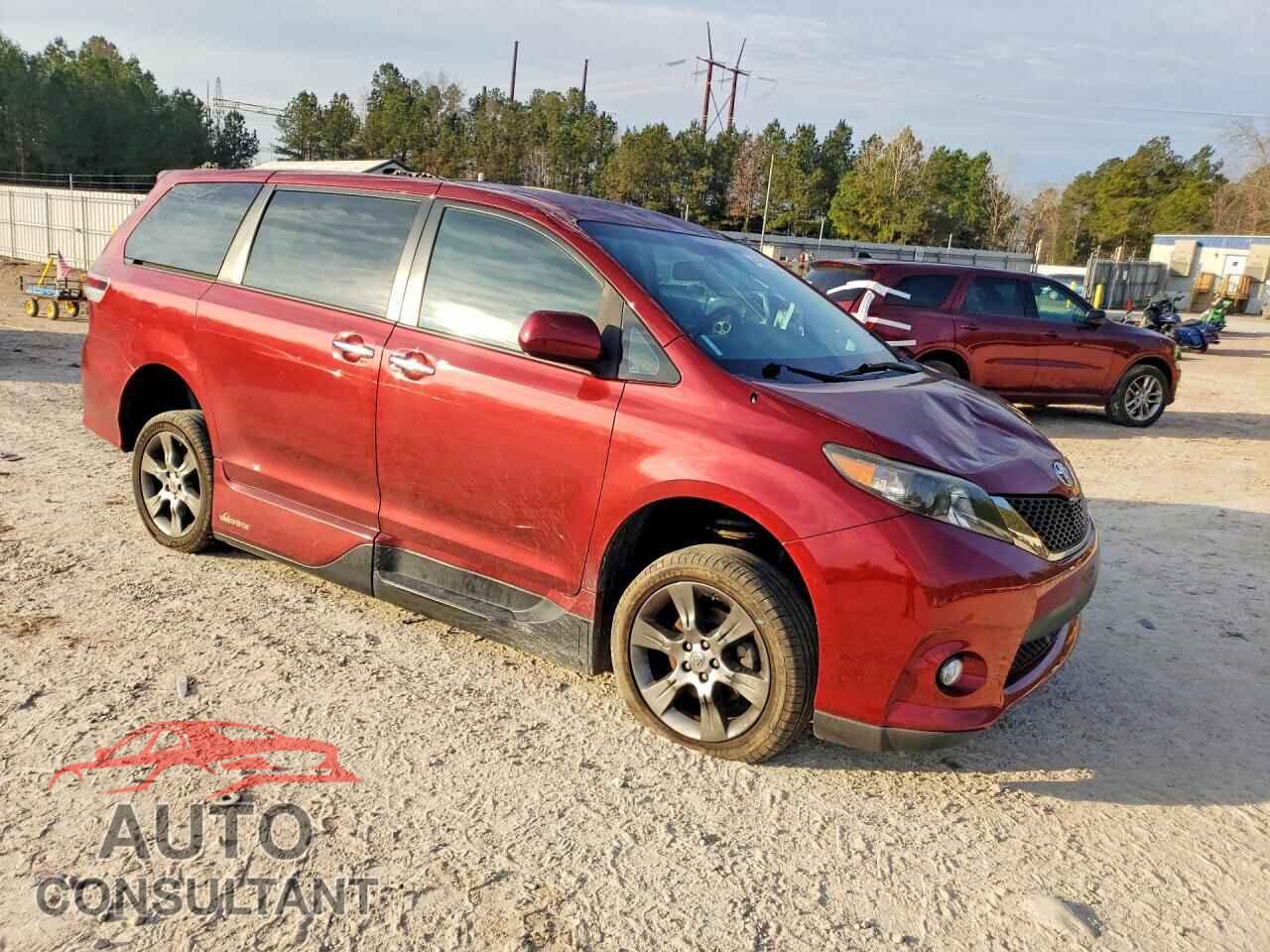 TOYOTA SIENNA 2013 - 5TDXK3DC8DS338800