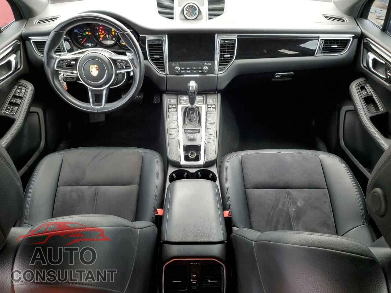 PORSCHE MACAN 2017 - WP1AA2A57HLB82702