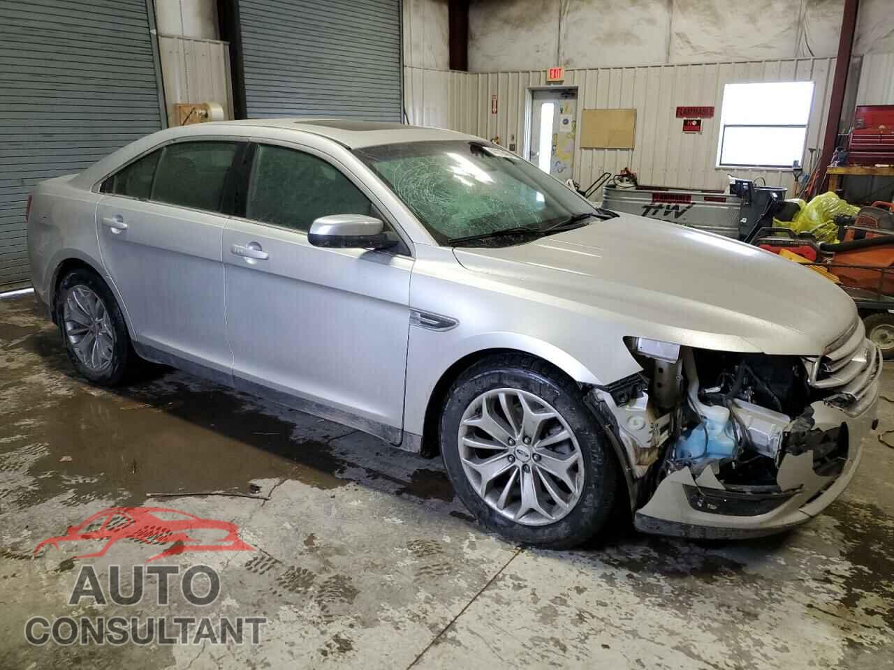 FORD TAURUS 2017 - 1FAHP2F88HG123416