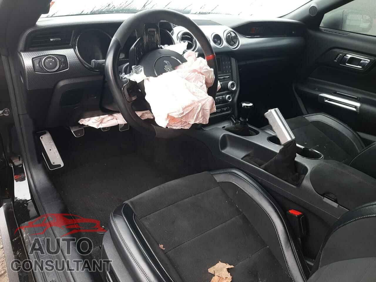 FORD MUSTANG 2017 - 1FA6P8CF9H5240219