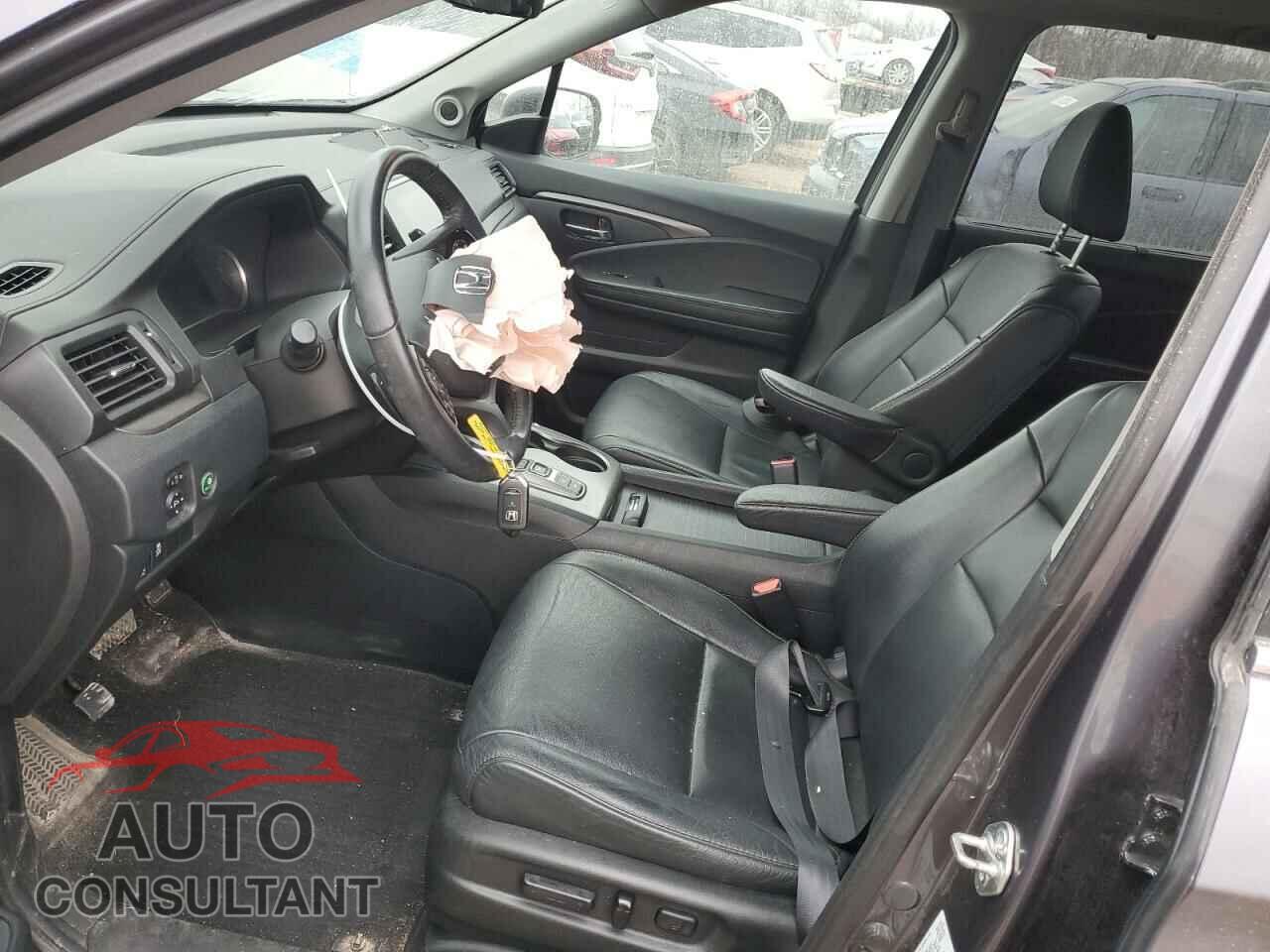 HONDA PILOT 2021 - 5FNYF6H22MB023412