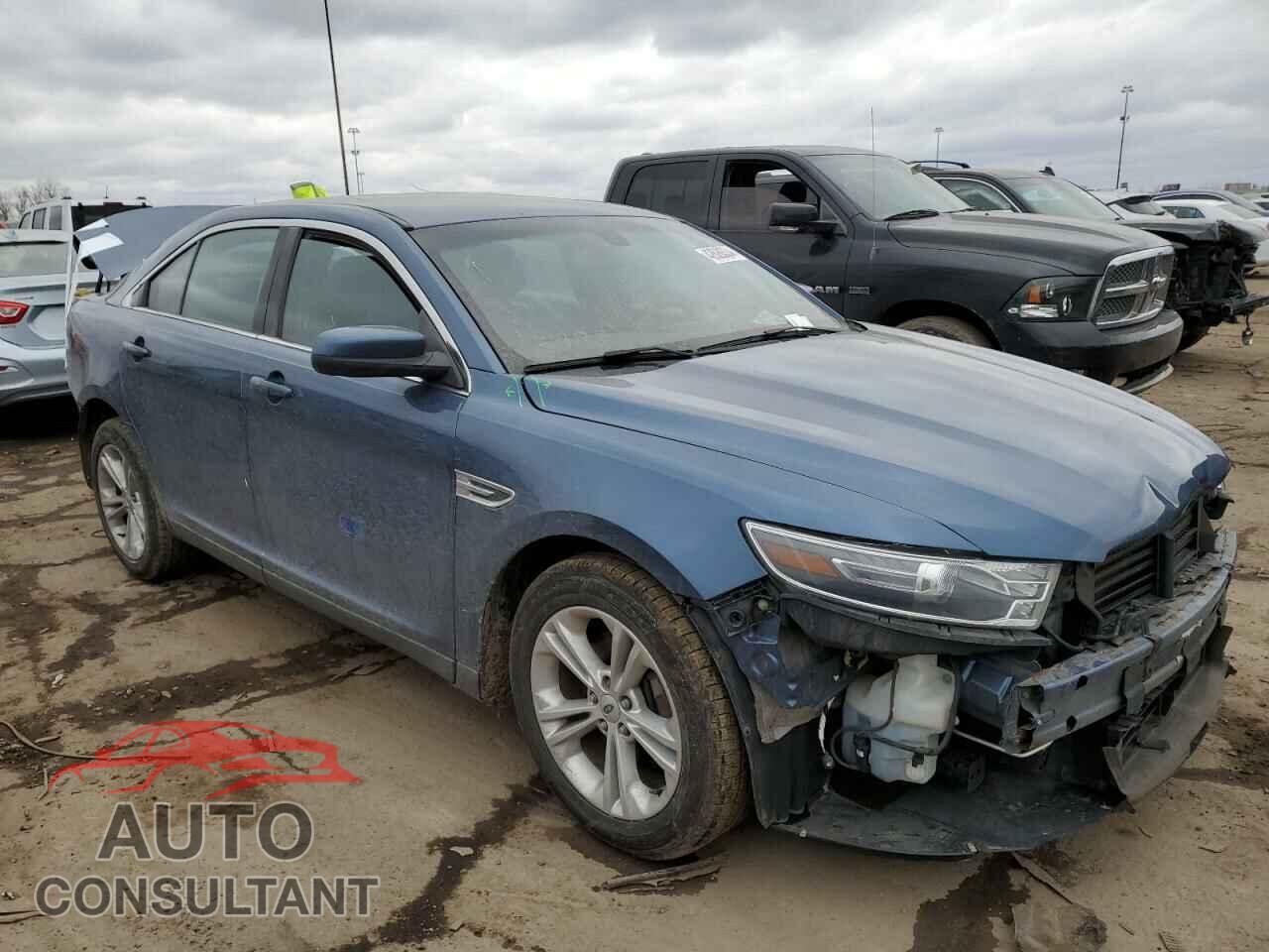 FORD TAURUS 2018 - 1FAHP2E83JG118518