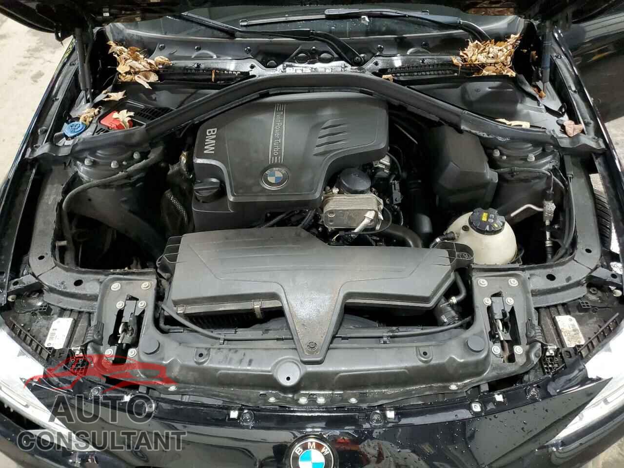BMW 3 SERIES 2018 - WBA8A3C59JA357713