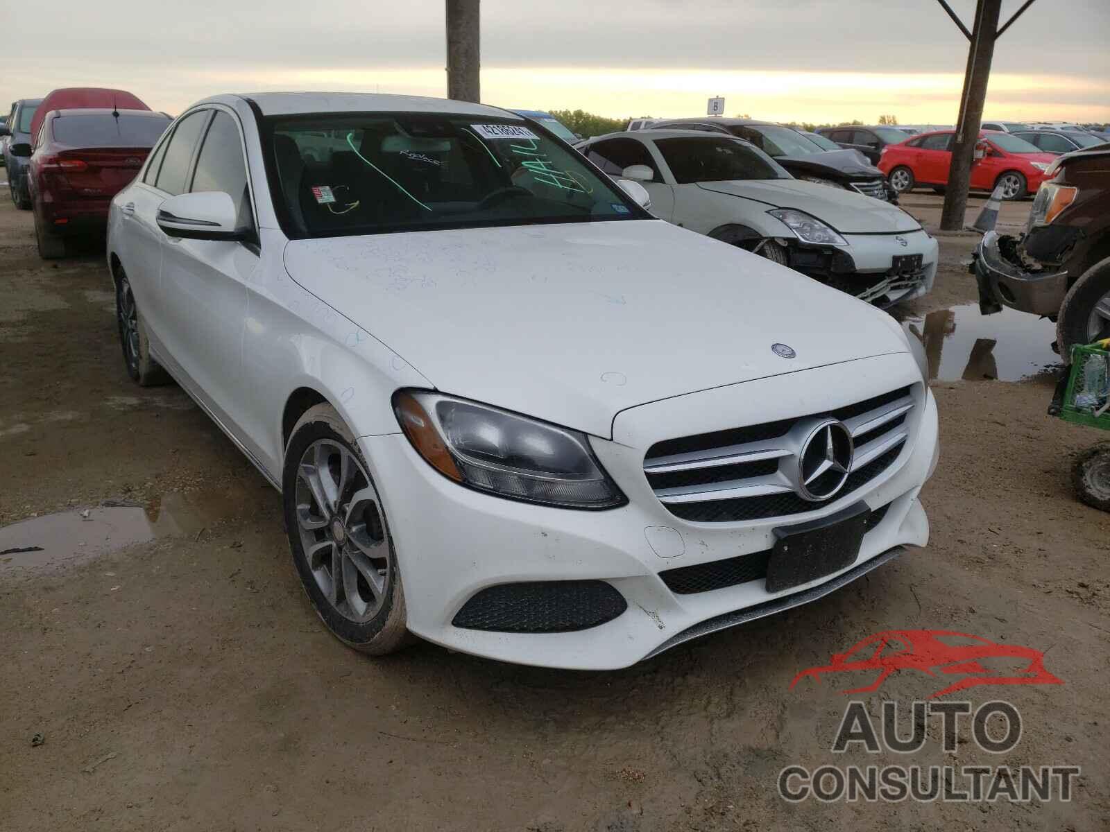 MERCEDES-BENZ C-CLASS 2016 - 55SWF4JBXGU150224
