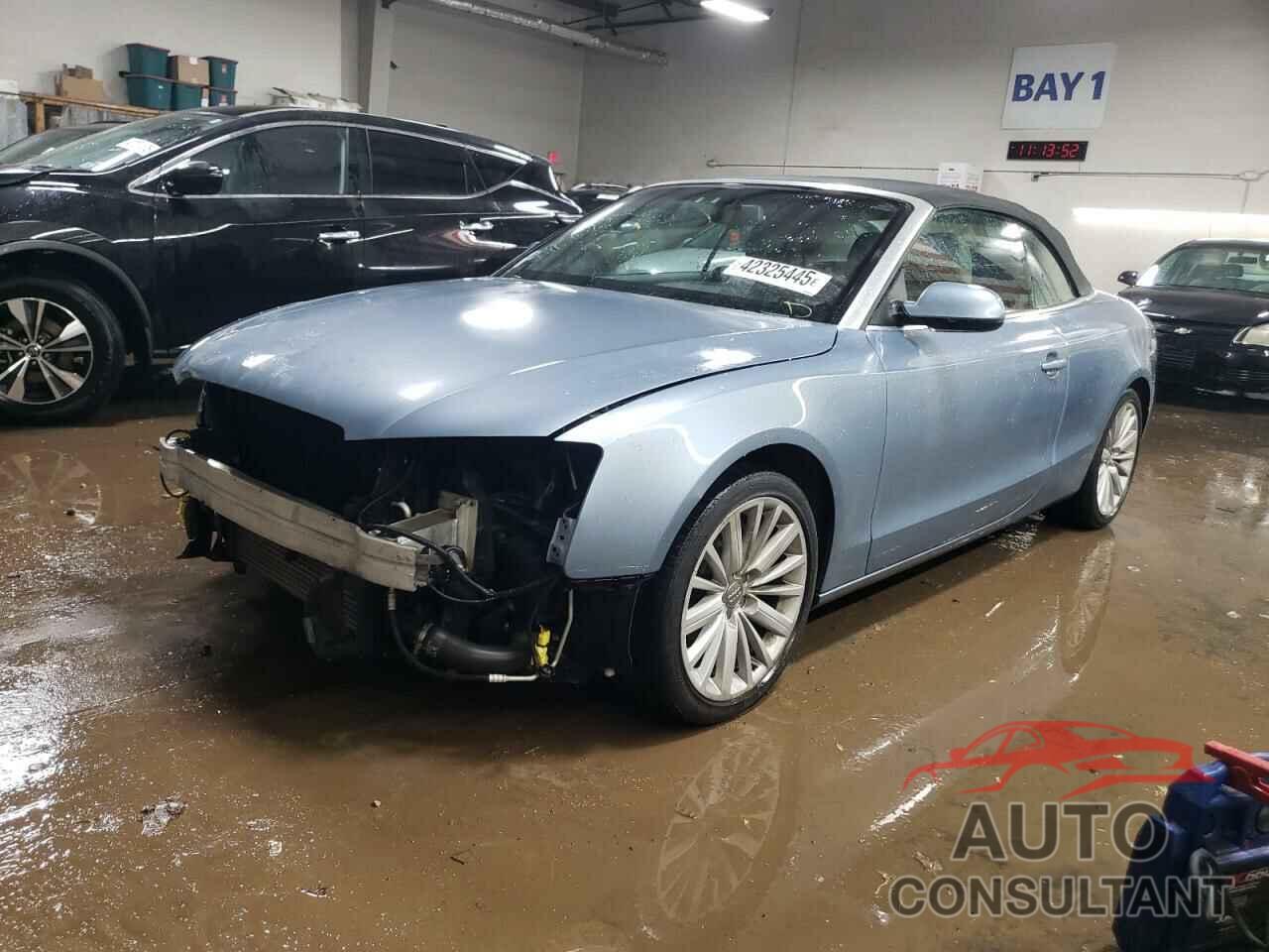 AUDI A5 2011 - WAULFAFH9BN006266