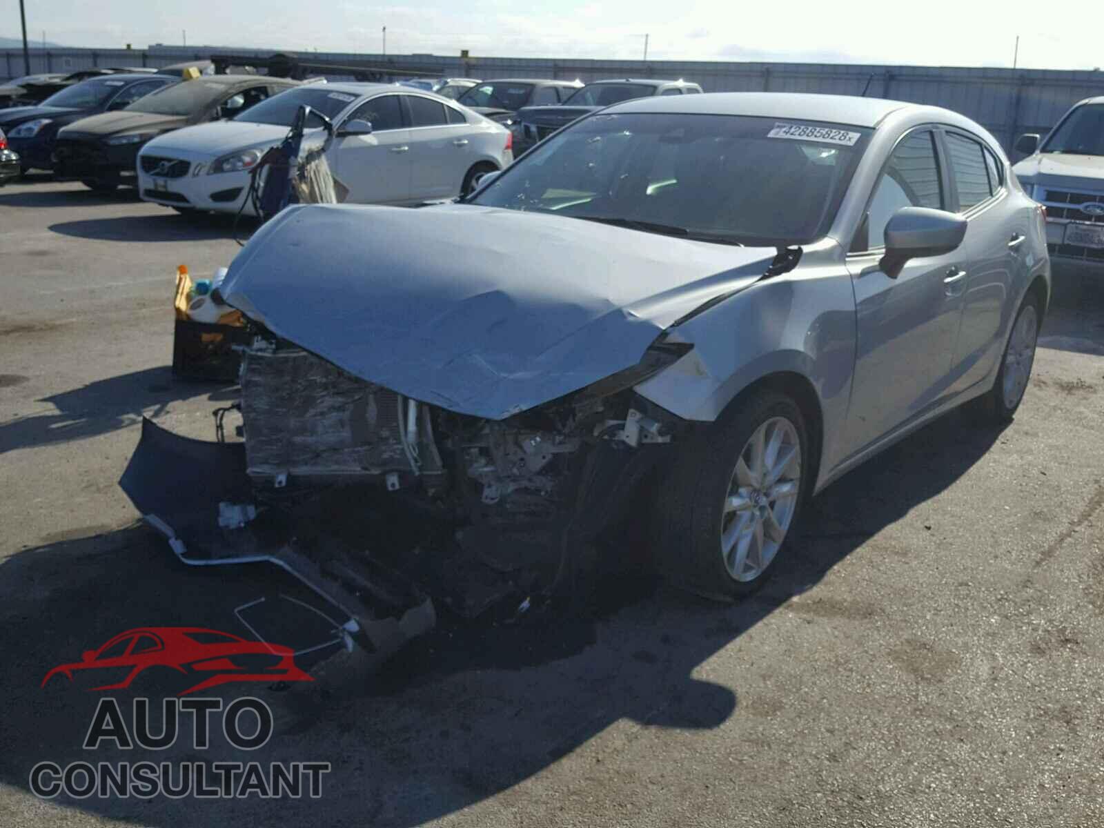 MAZDA 3 2017 - 3MZBN1L75HM113036
