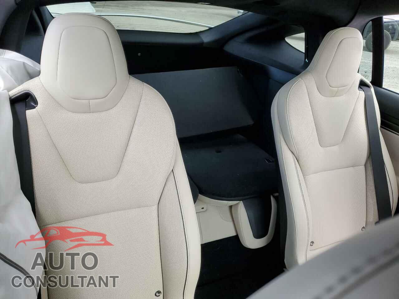 TESLA MODEL X 2022 - 7SAXCBE69NF332366