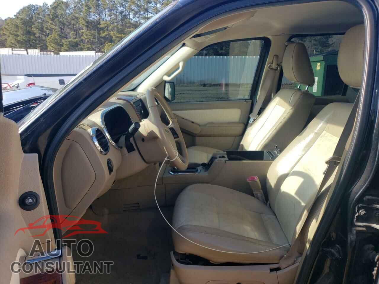 FORD EXPLORER 2010 - 1FMEU7EE8AUA40520